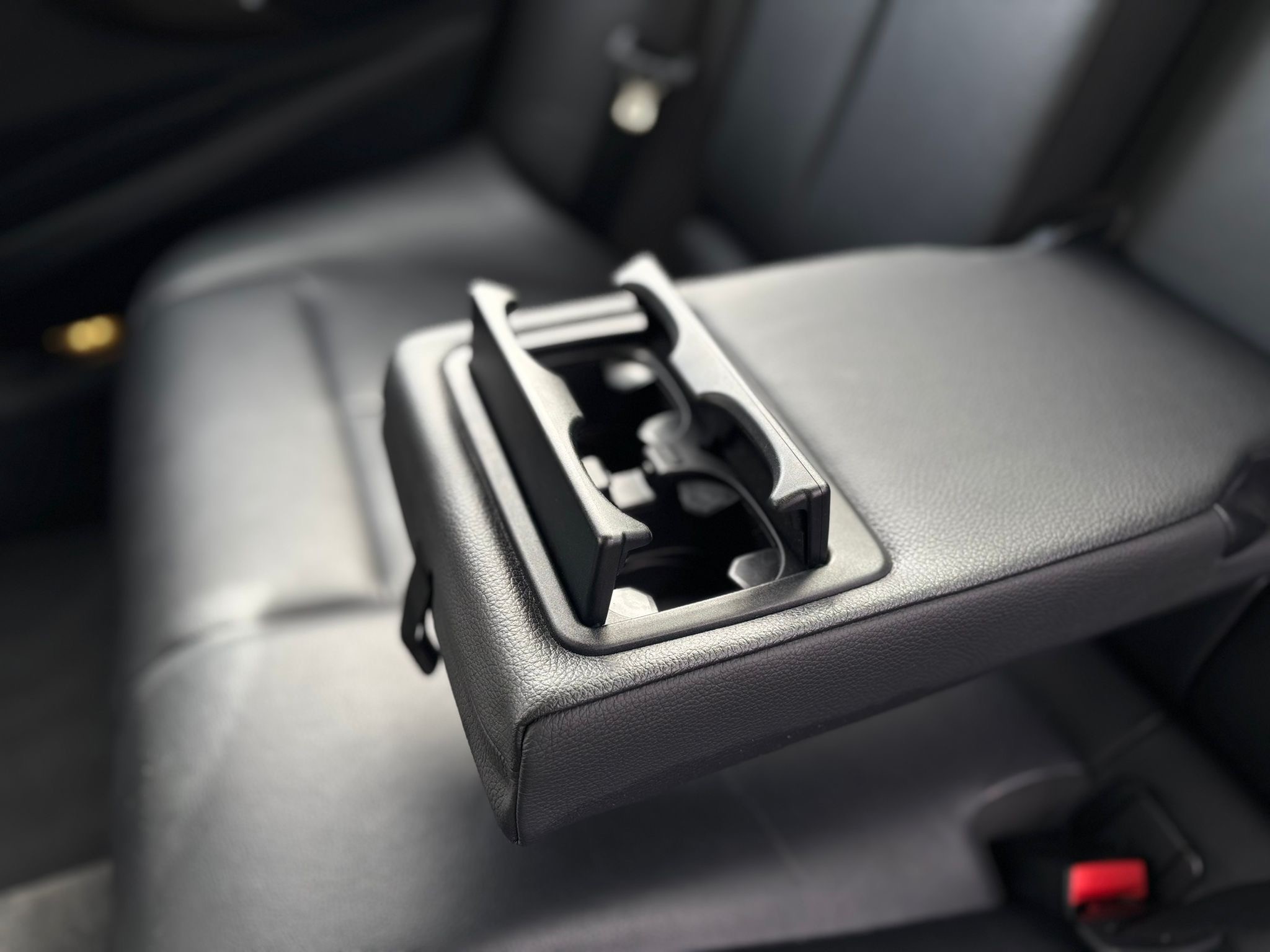 /canwestautoinc/2012-BMW-3-Series-2886425312936285.jpg