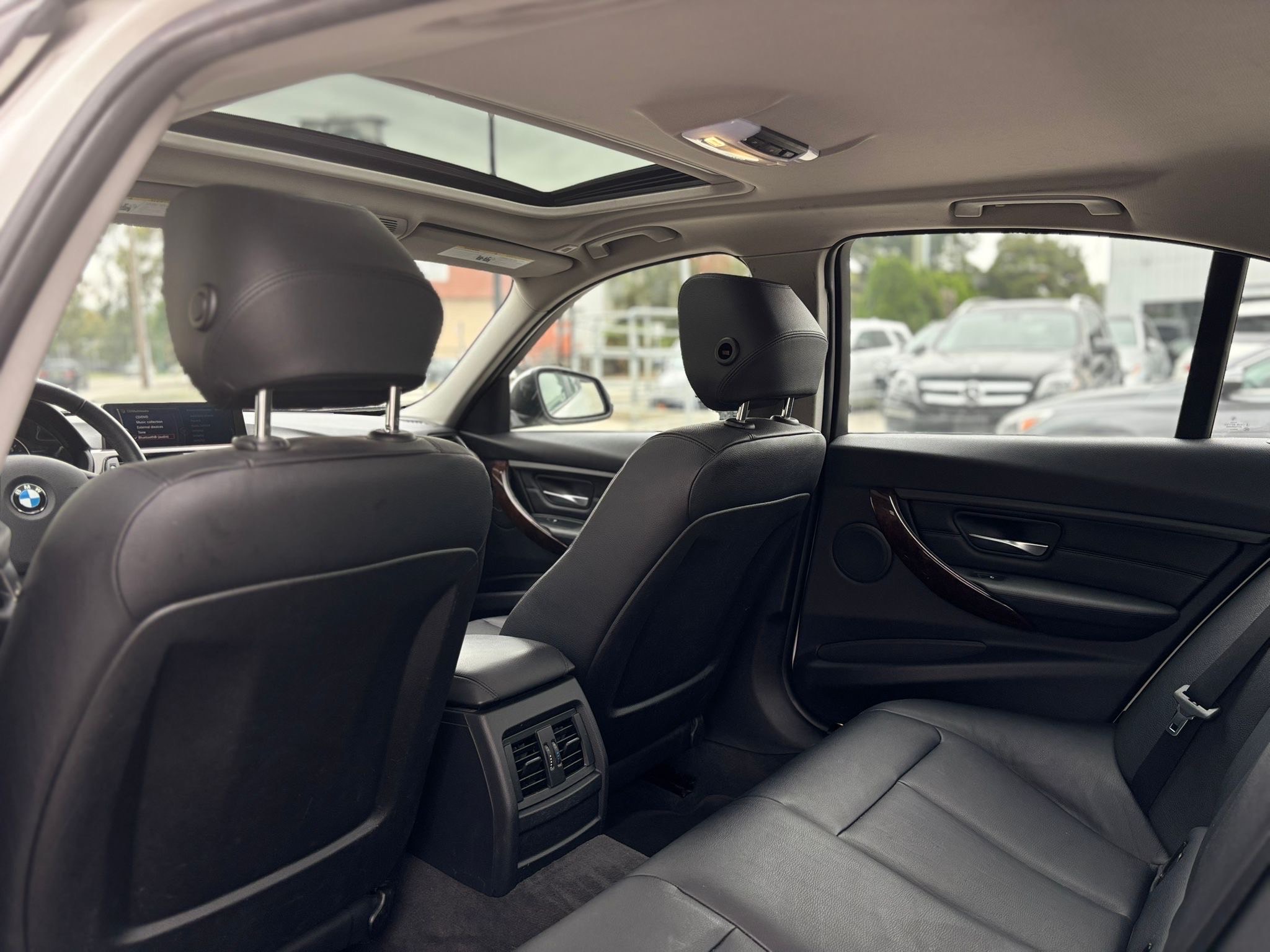 /canwestautoinc/2012-BMW-3Series-39199766731054875.jpg