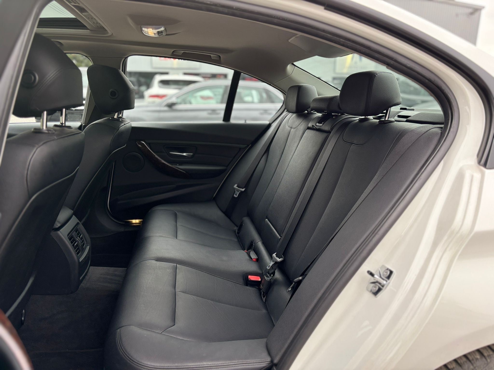 /canwestautoinc/2012-BMW-3Series-4285056176929767.jpg