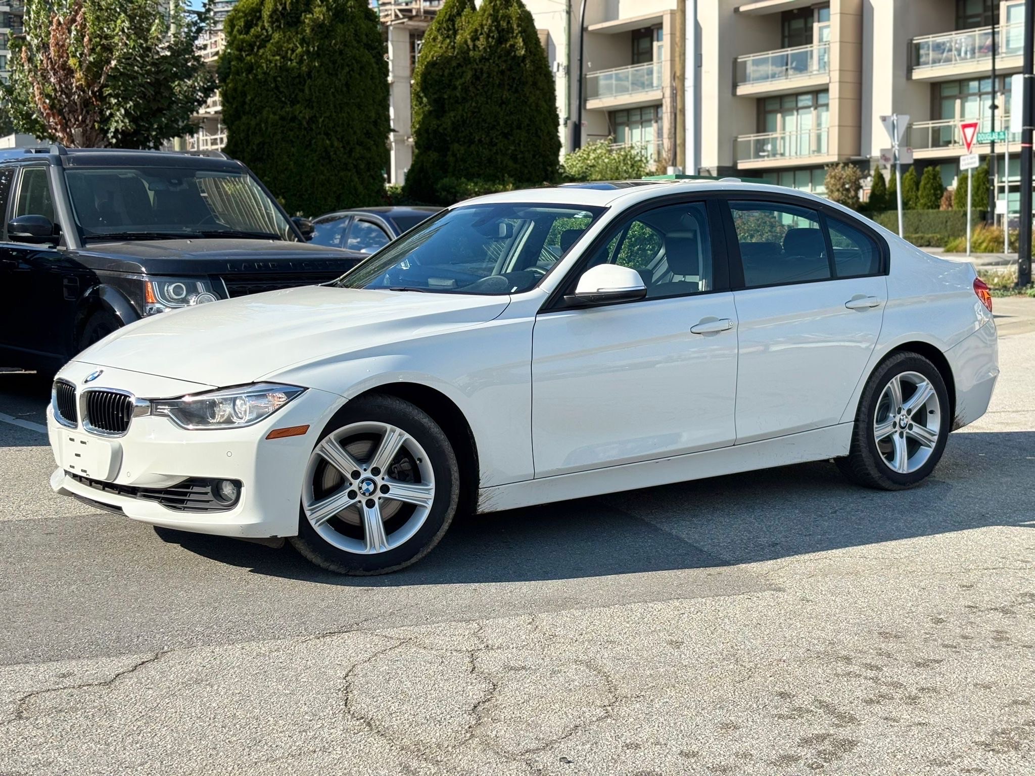 /canwestautoinc/2012-BMW-3Series-6161317827674564.jpg