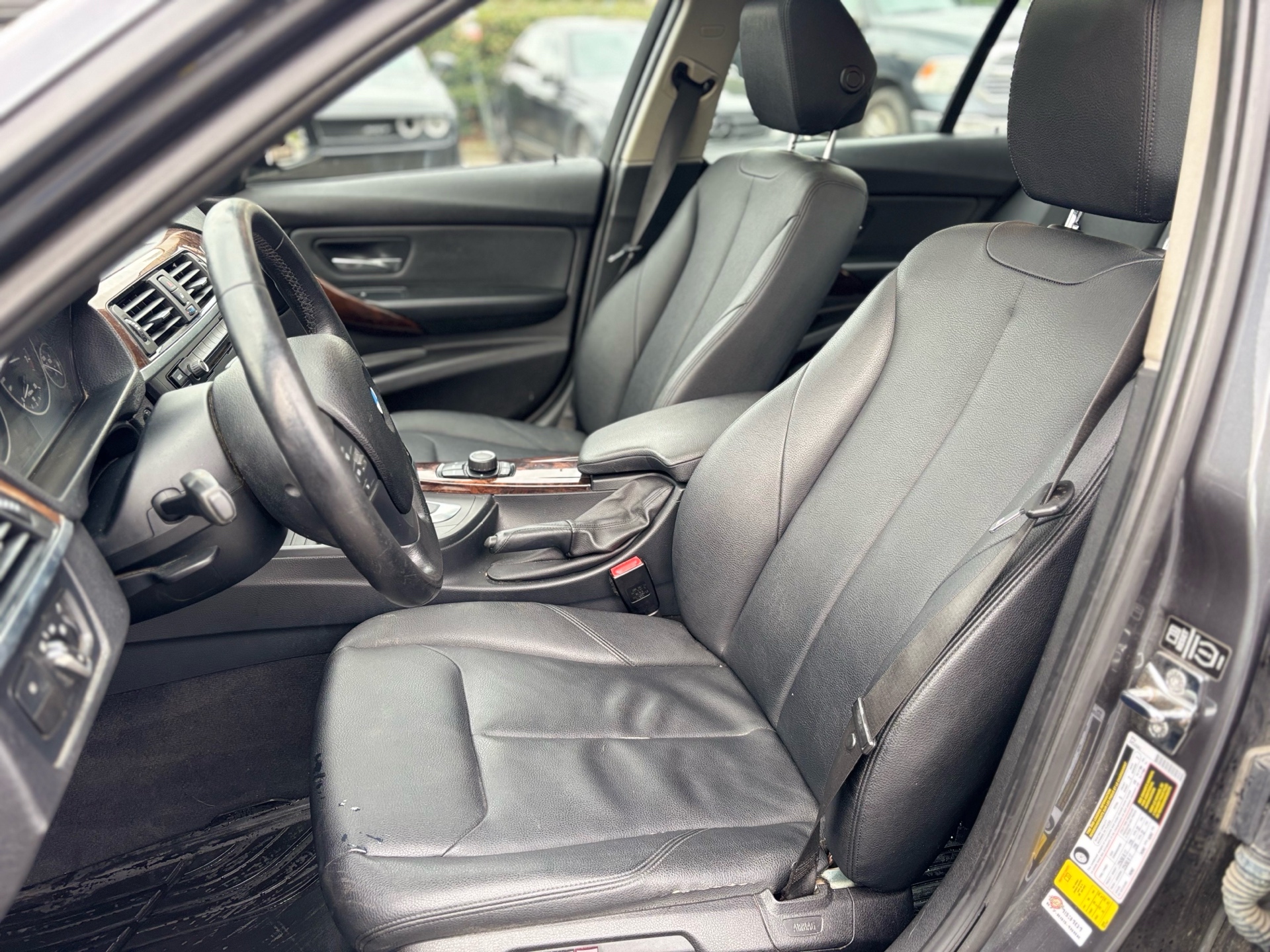 /canwestautoinc/2012-BMW-3Series-7699424989397483.jpg