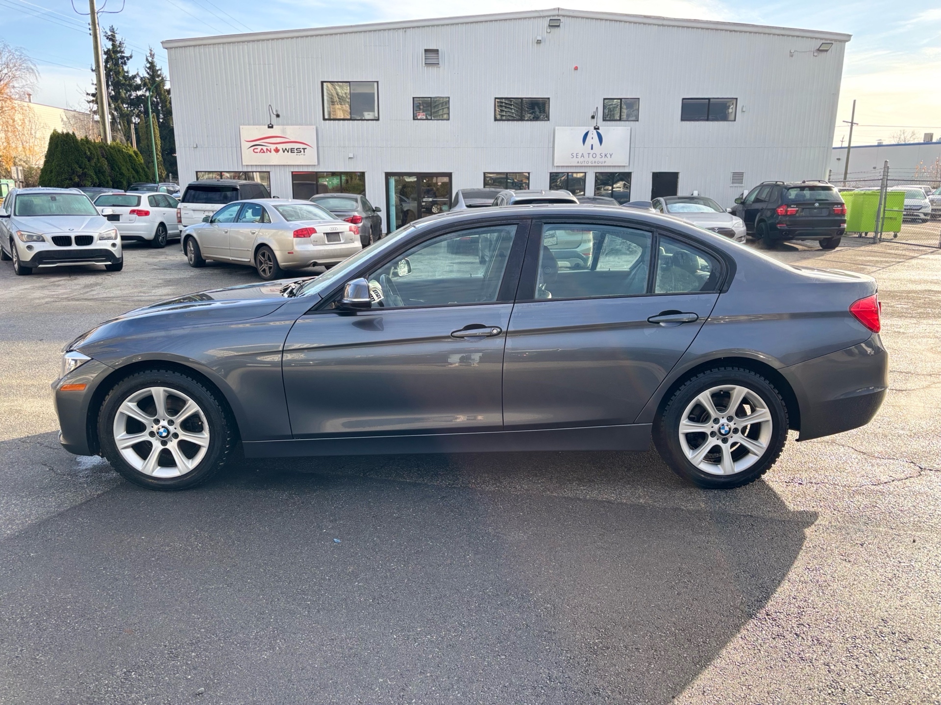 /canwestautoinc/2012-BMW-3Series-7991746086276805.jpg