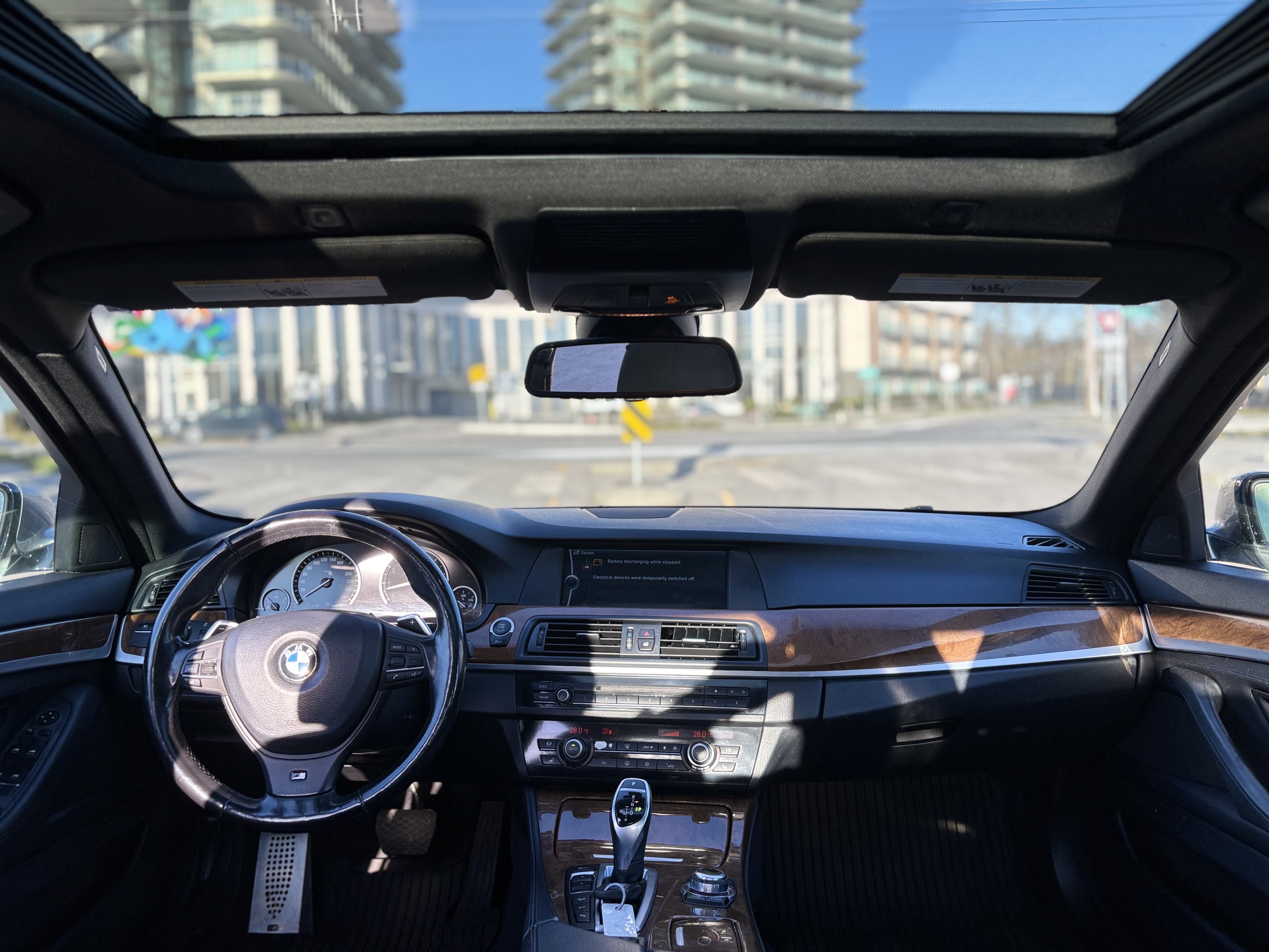 /canwestautoinc/2012-BMW-5Series-39042892010655517.jpg