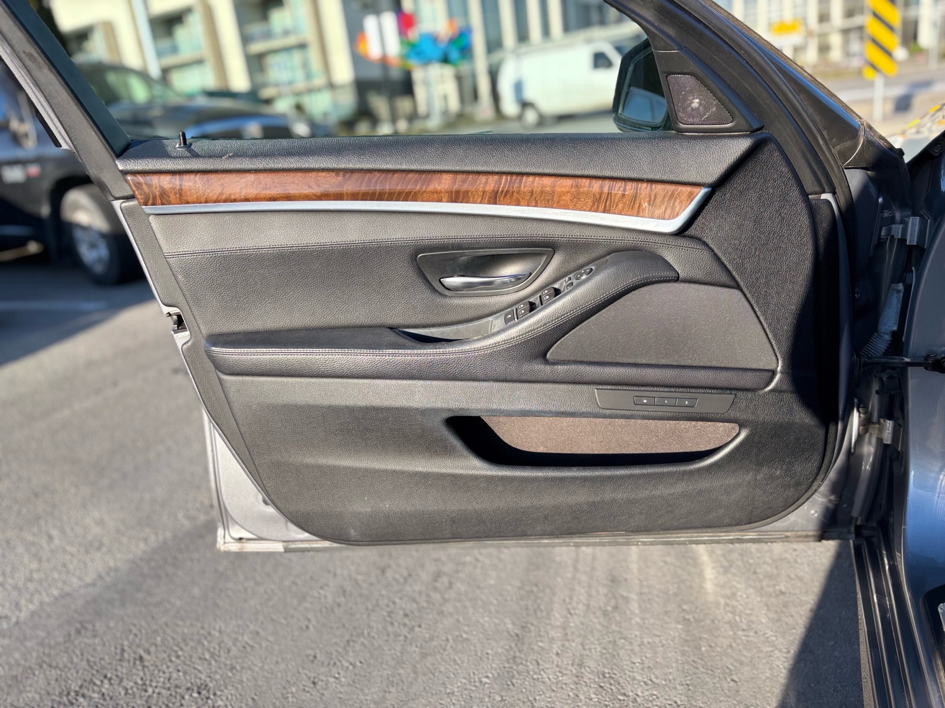 /canwestautoinc/2012-BMW-5Series-8078978787766469.jpg