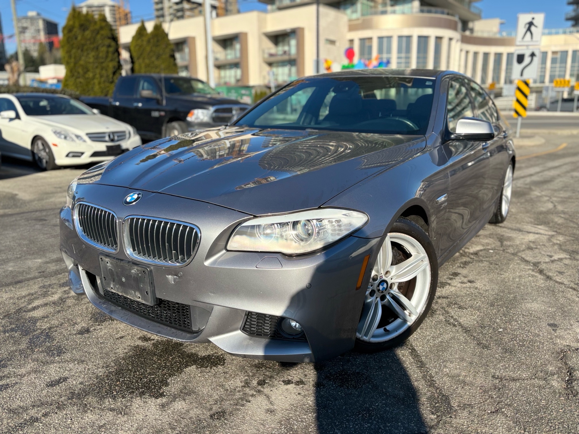 /canwestautoinc/2012-BMW-5Series-8291283366923994.jpg