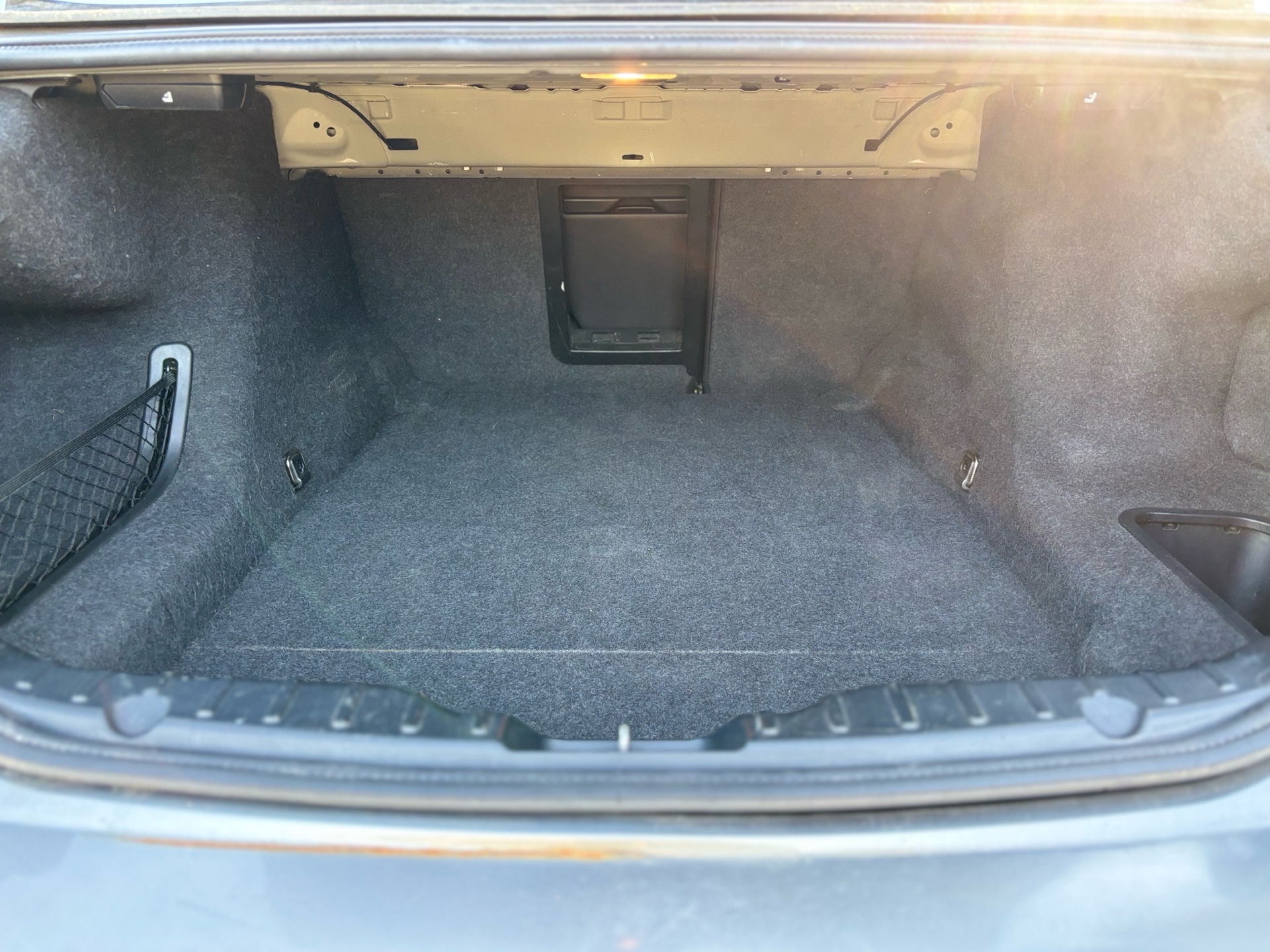 /canwestautoinc/2012-BMW-5Series-8469146582390039.jpg