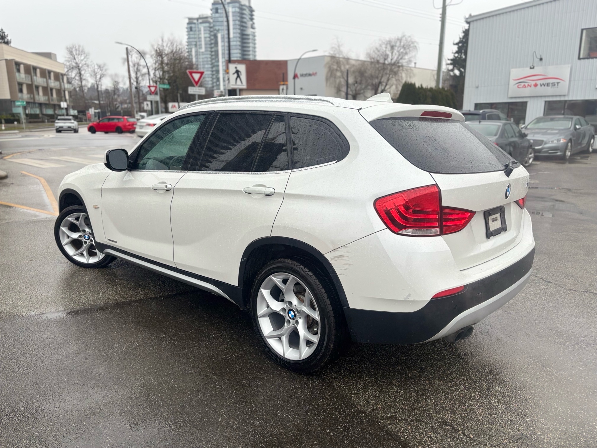 /canwestautoinc/2012-BMW-X1-1892930571416902.jpg