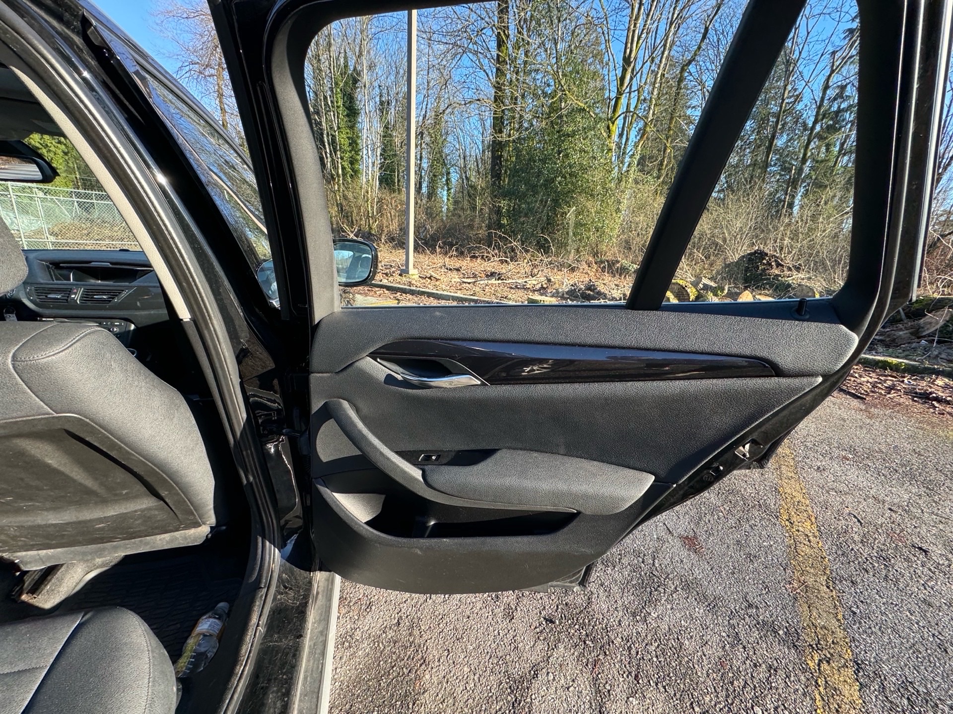 /canwestautoinc/2012-BMW-X1-27703852662218376.jpg
