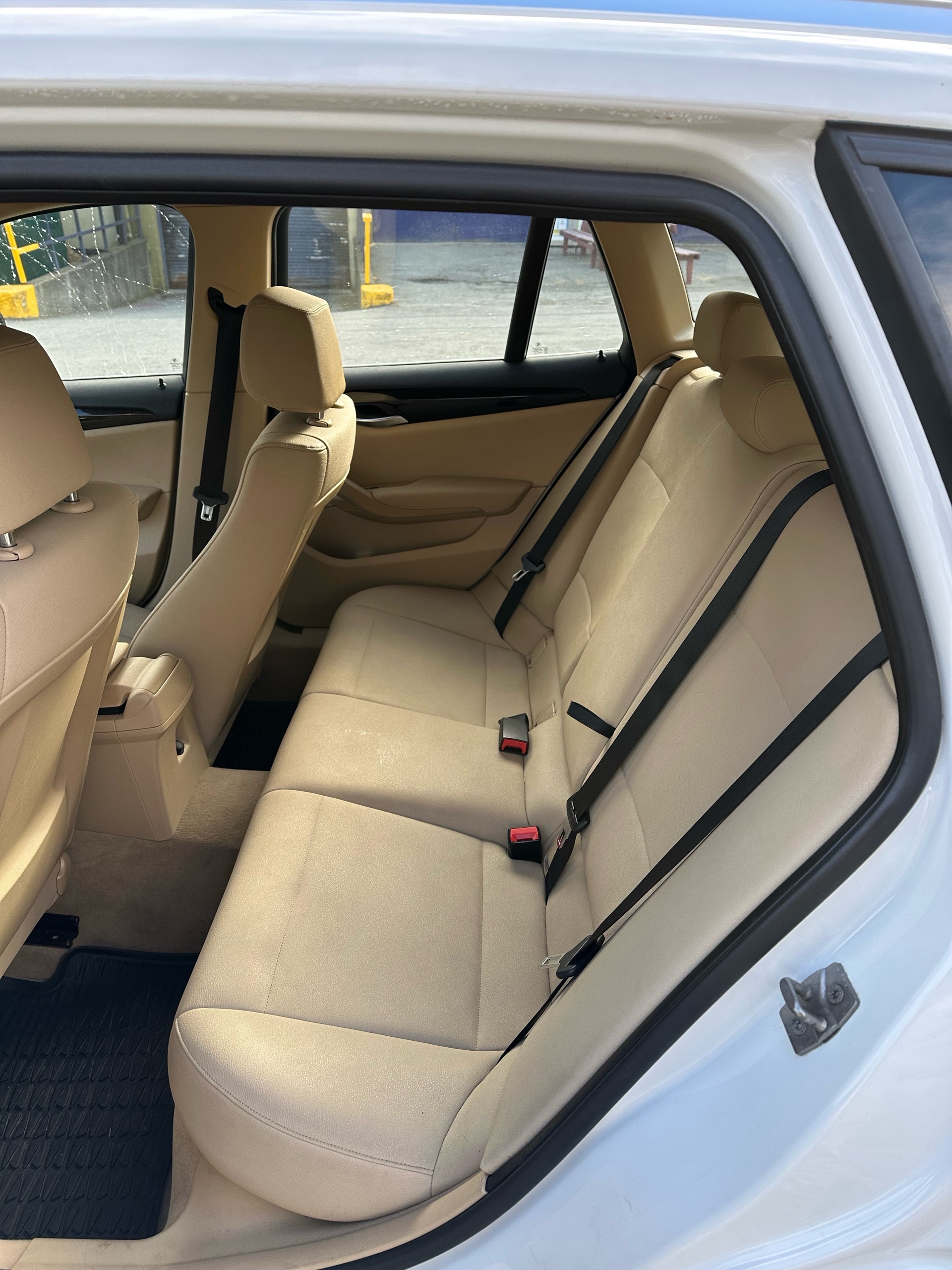/canwestautoinc/2012-BMW-X1-5451308501785672.jpg