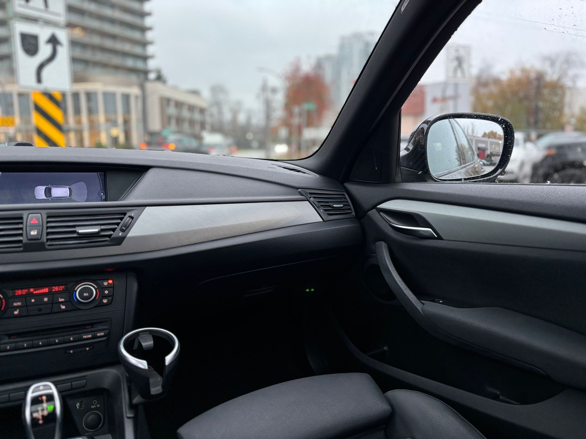 /canwestautoinc/2012-BMW-X1-7031343544986388.jpg