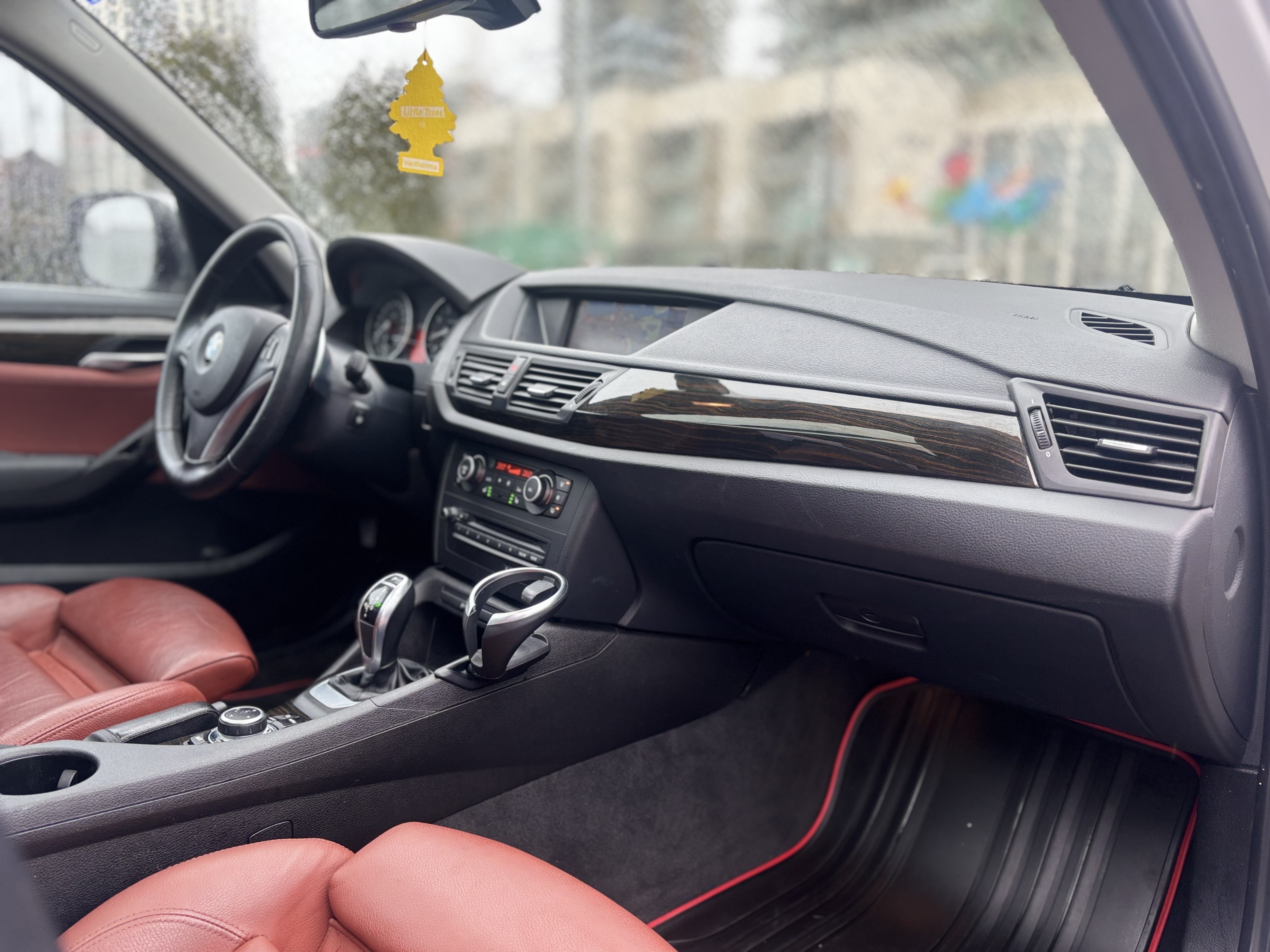 /canwestautoinc/2012-BMW-X1-8210381612704776.jpg
