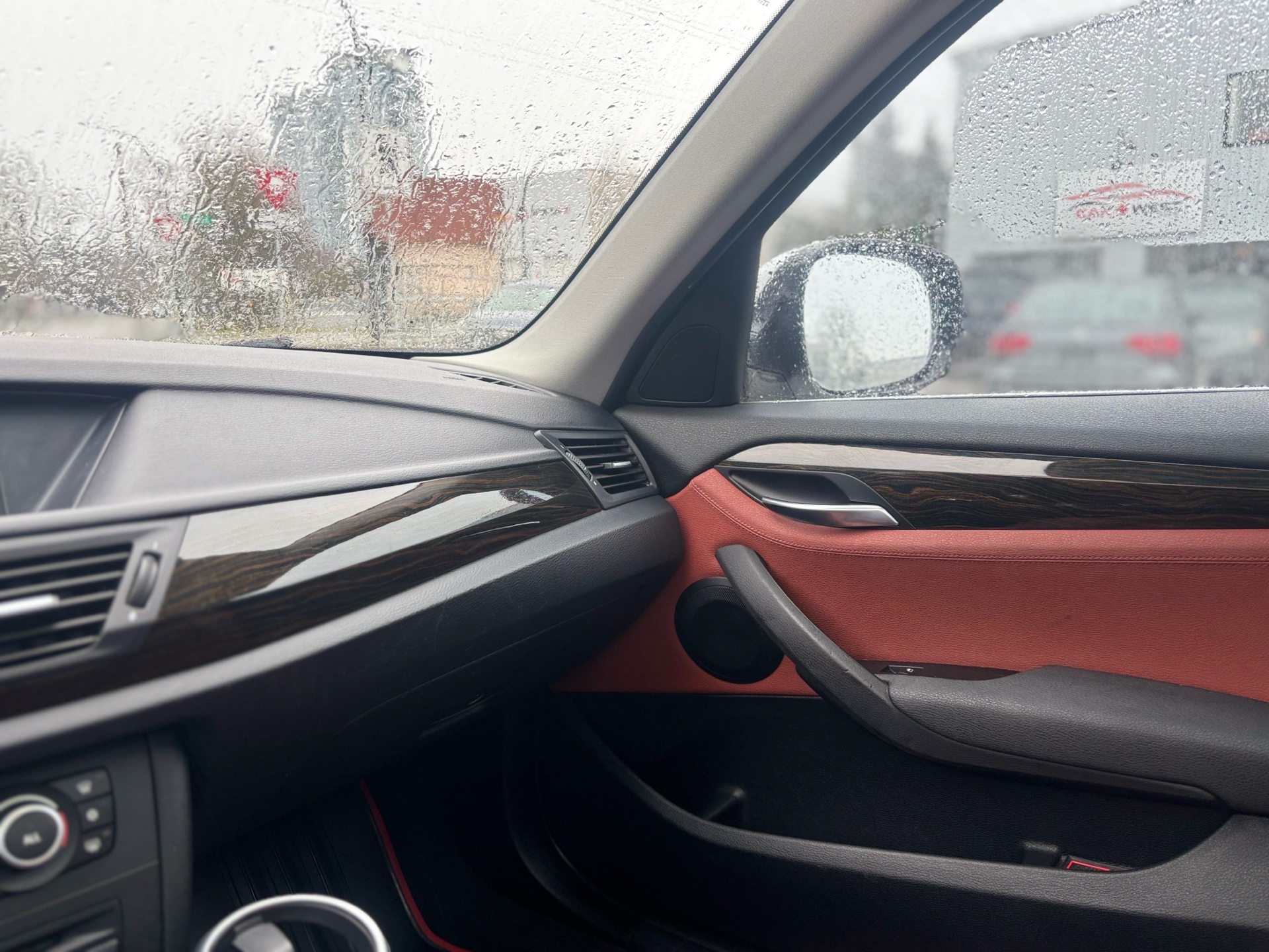 /canwestautoinc/2012-BMW-X1-8401772544439849.jpg