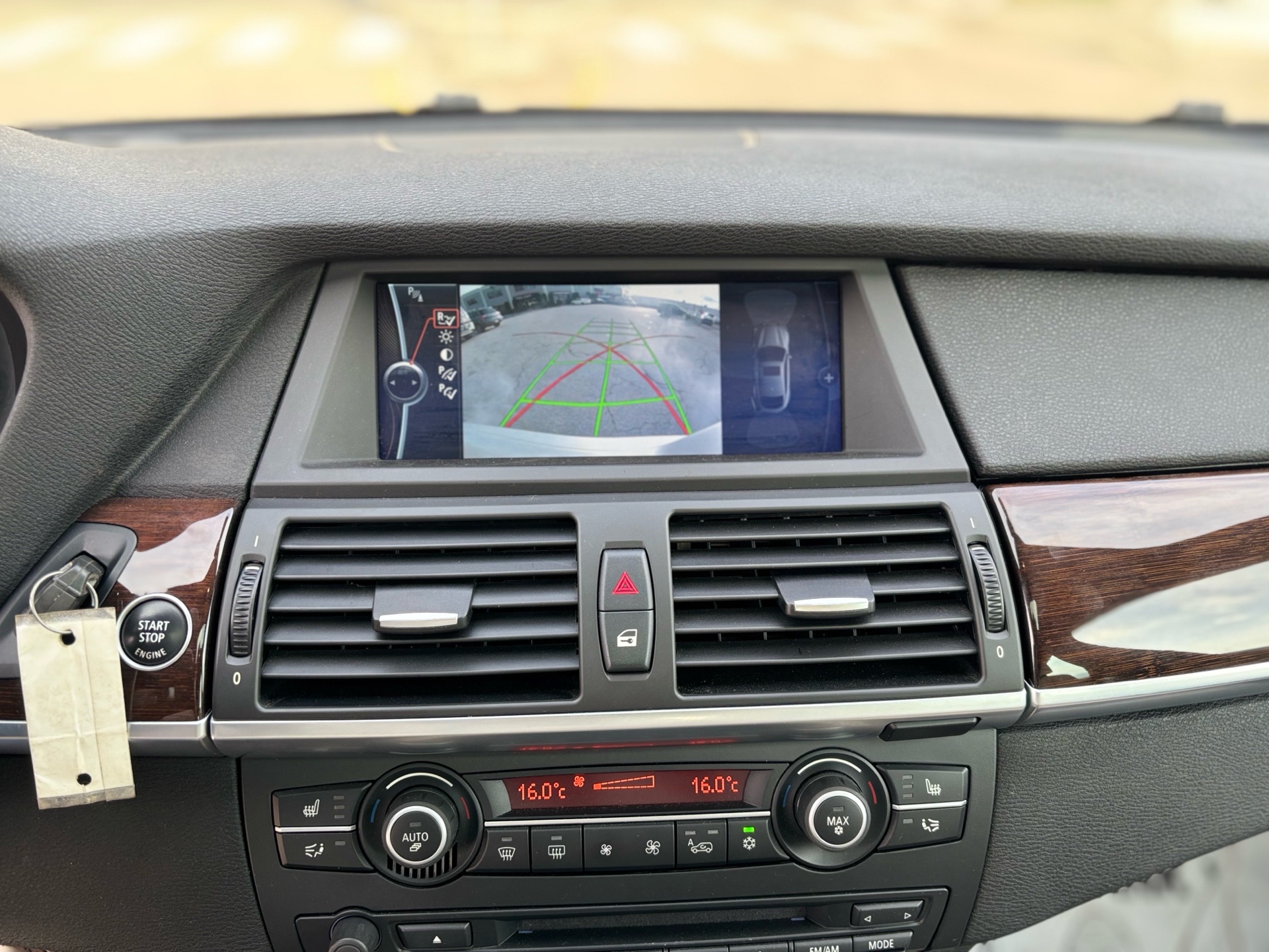 /canwestautoinc/2012-BMW-X6-07653591746395616.jpg