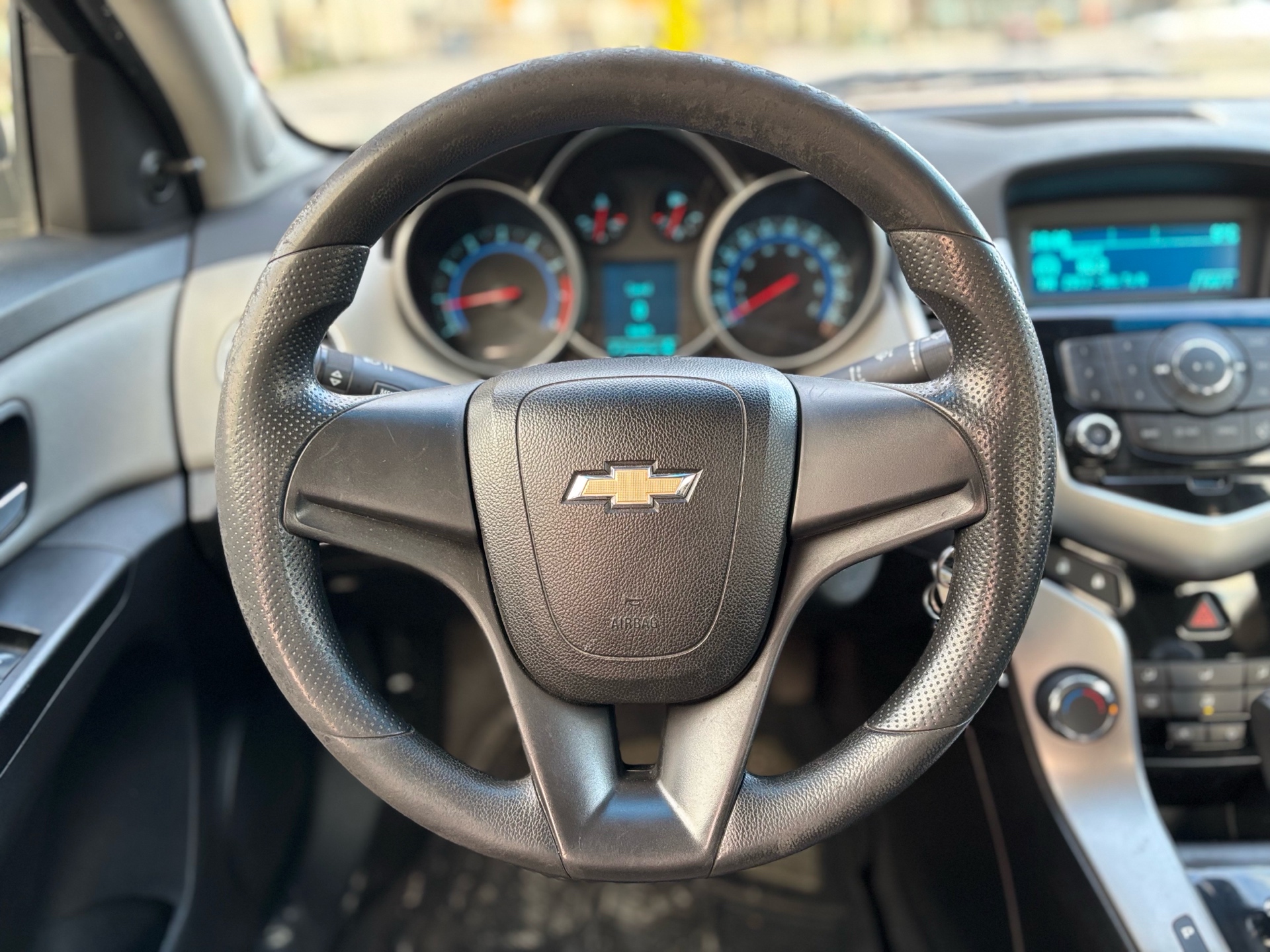/canwestautoinc/2012-Chevrolet-Cruze-4689278698710193.jpg