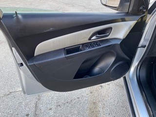 /canwestautoinc/2012-Chevrolet-Cruze-8318941600709253.jpg
