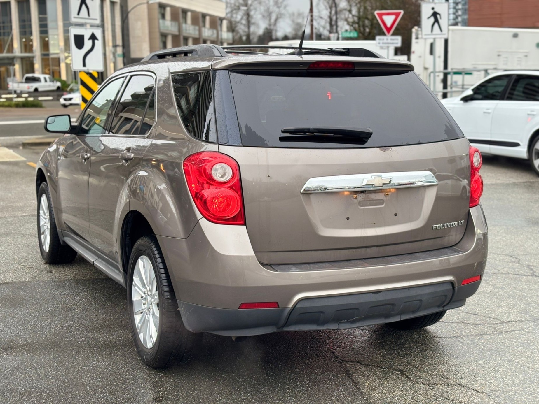/canwestautoinc/2012-Chevrolet-Equinox-5559561214698745.jpg