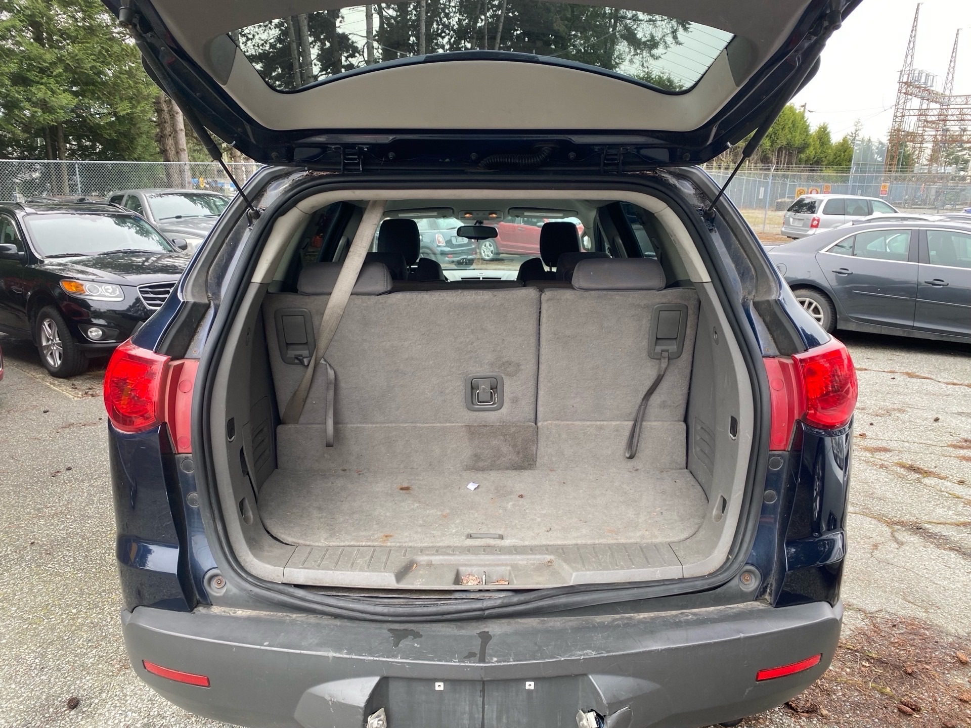 /canwestautoinc/2012-Chevrolet-Traverse-48952540763090946.jpg