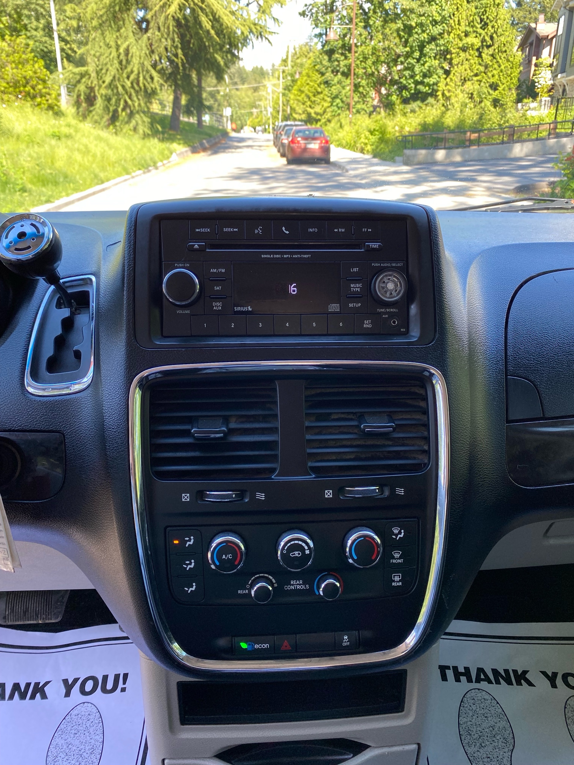 /canwestautoinc/2012-Dodge-GrandCaravan-0022621075267095225.jpg