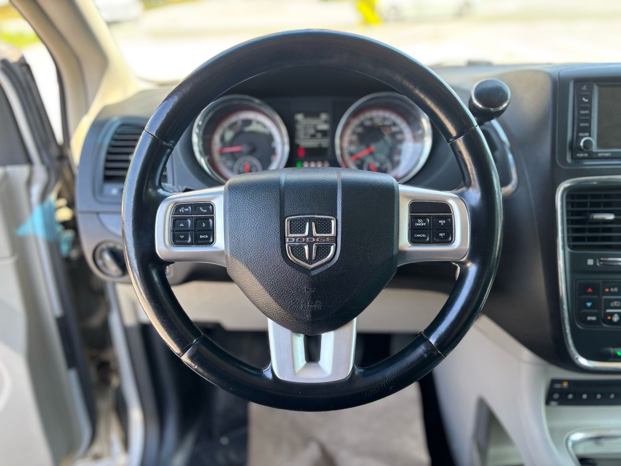 /canwestautoinc/2012-Dodge-GrandCaravan-16433812494607913.jpg
