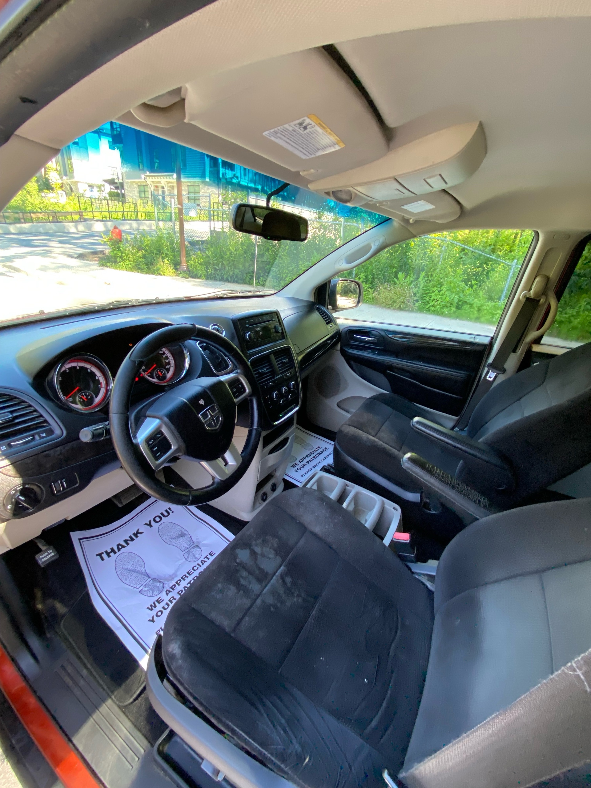 /canwestautoinc/2012-Dodge-GrandCaravan-38237514440804365.jpg
