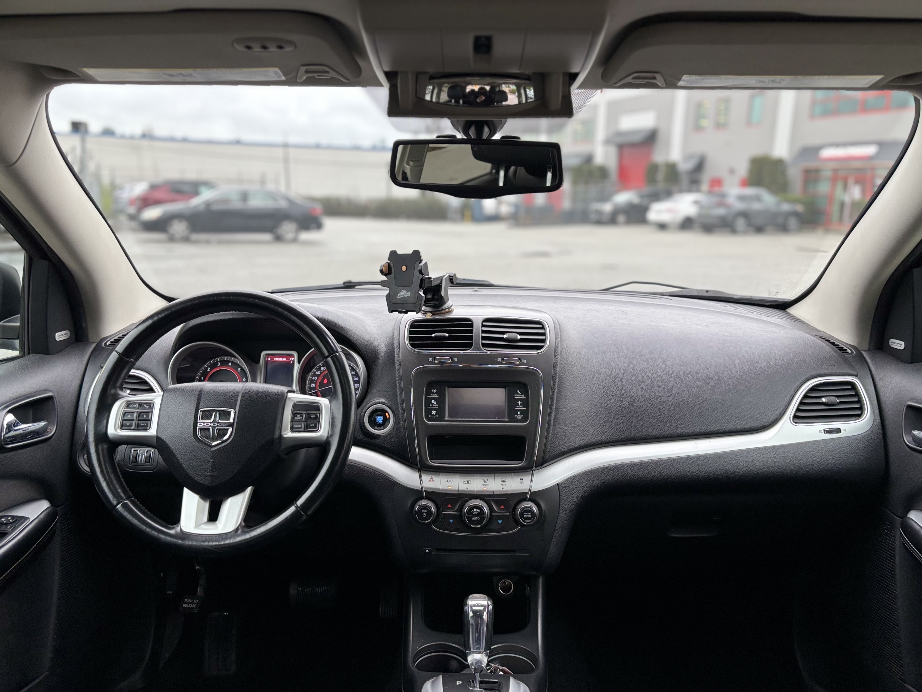 /canwestautoinc/2012-Dodge-Journey-07694657834587826.jpg