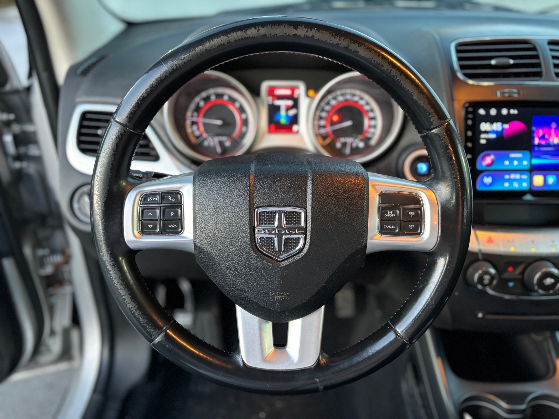 /canwestautoinc/2012-Dodge-Journey-13980965622630204.jpg