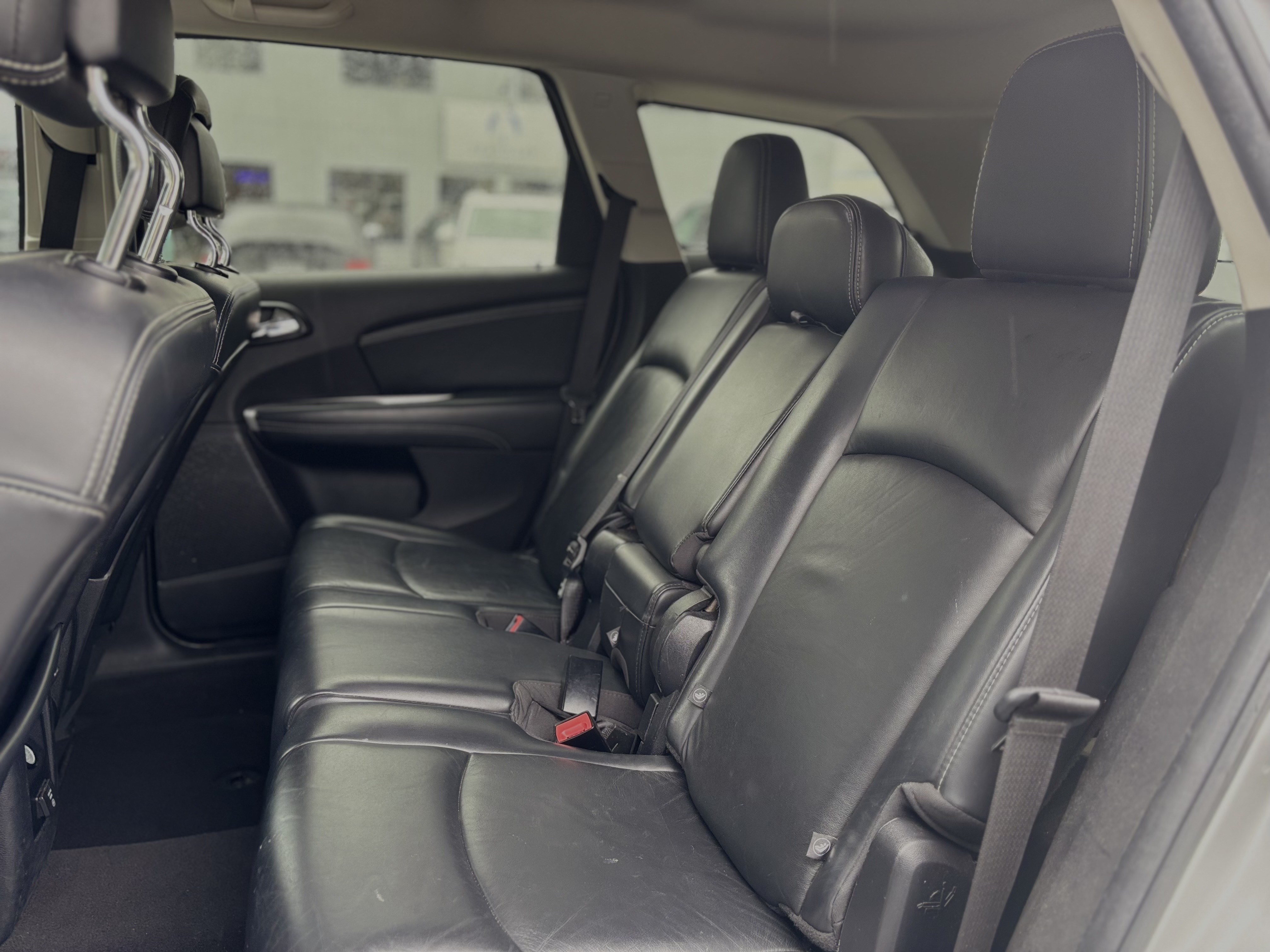 /canwestautoinc/2012-Dodge-Journey-18681696277742876.jpg