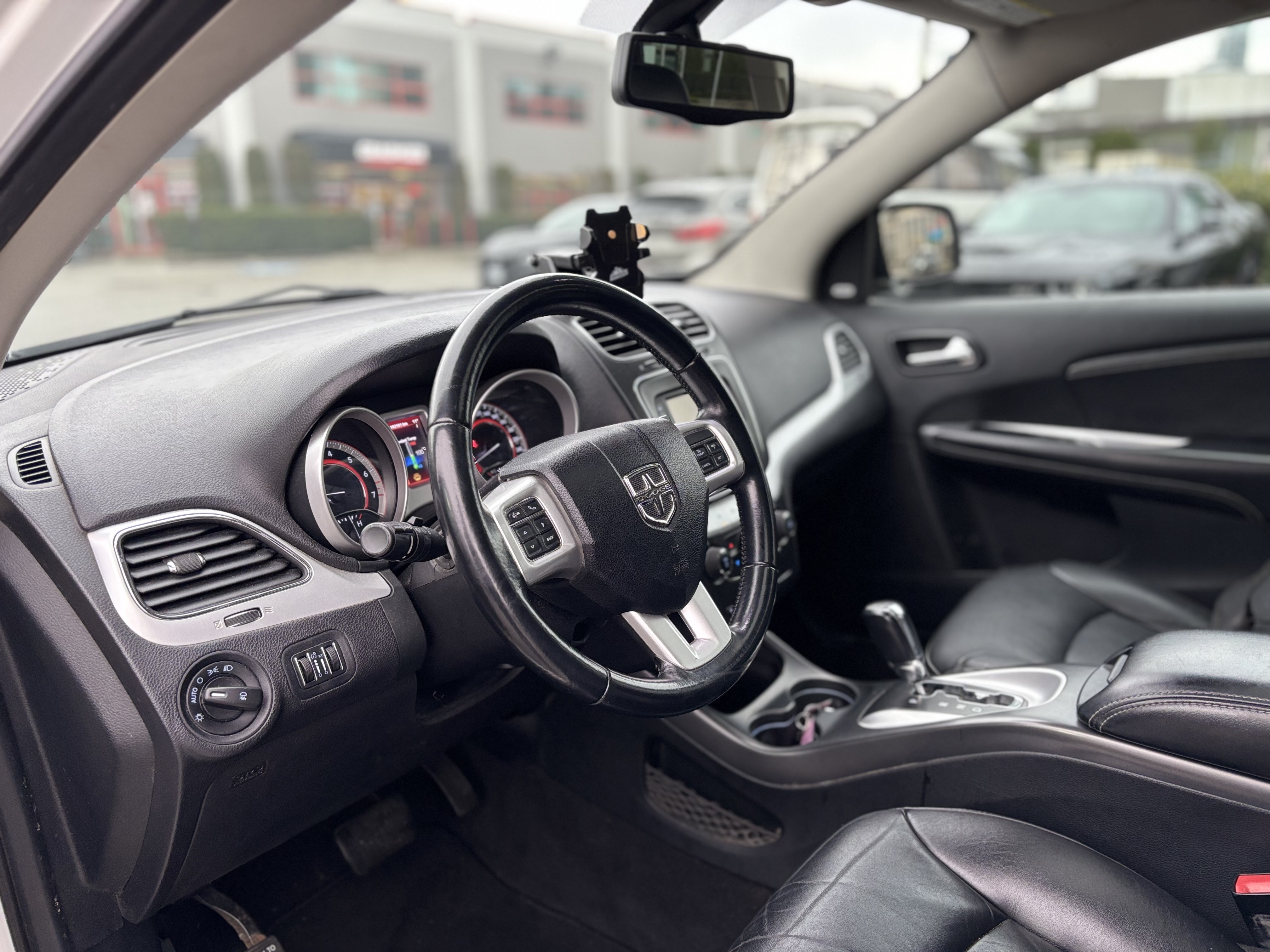 /canwestautoinc/2012-Dodge-Journey-26295543911545405.jpg