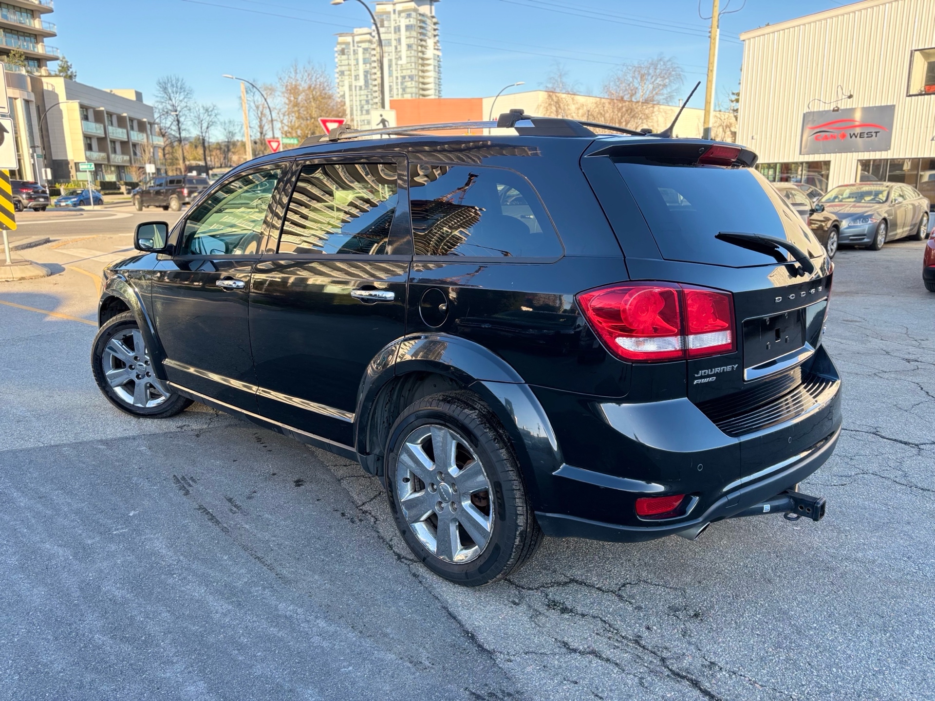 /canwestautoinc/2012-Dodge-Journey-6245078134405417.jpg