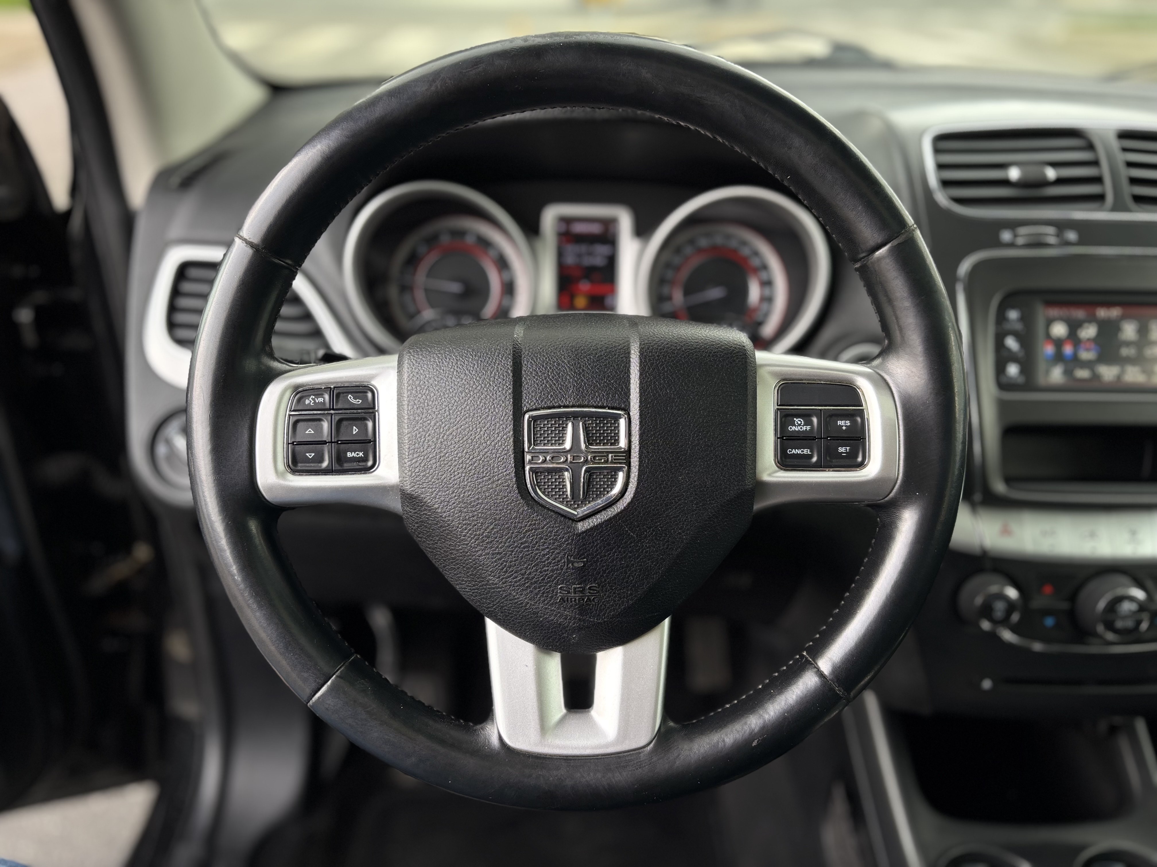 /canwestautoinc/2012-Dodge-Journey-8151117905566365.jpg