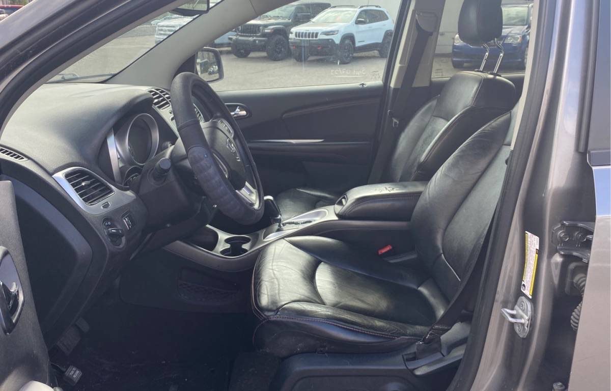 /canwestautoinc/2012-Dodge-Journey-8742765167781441.jpg