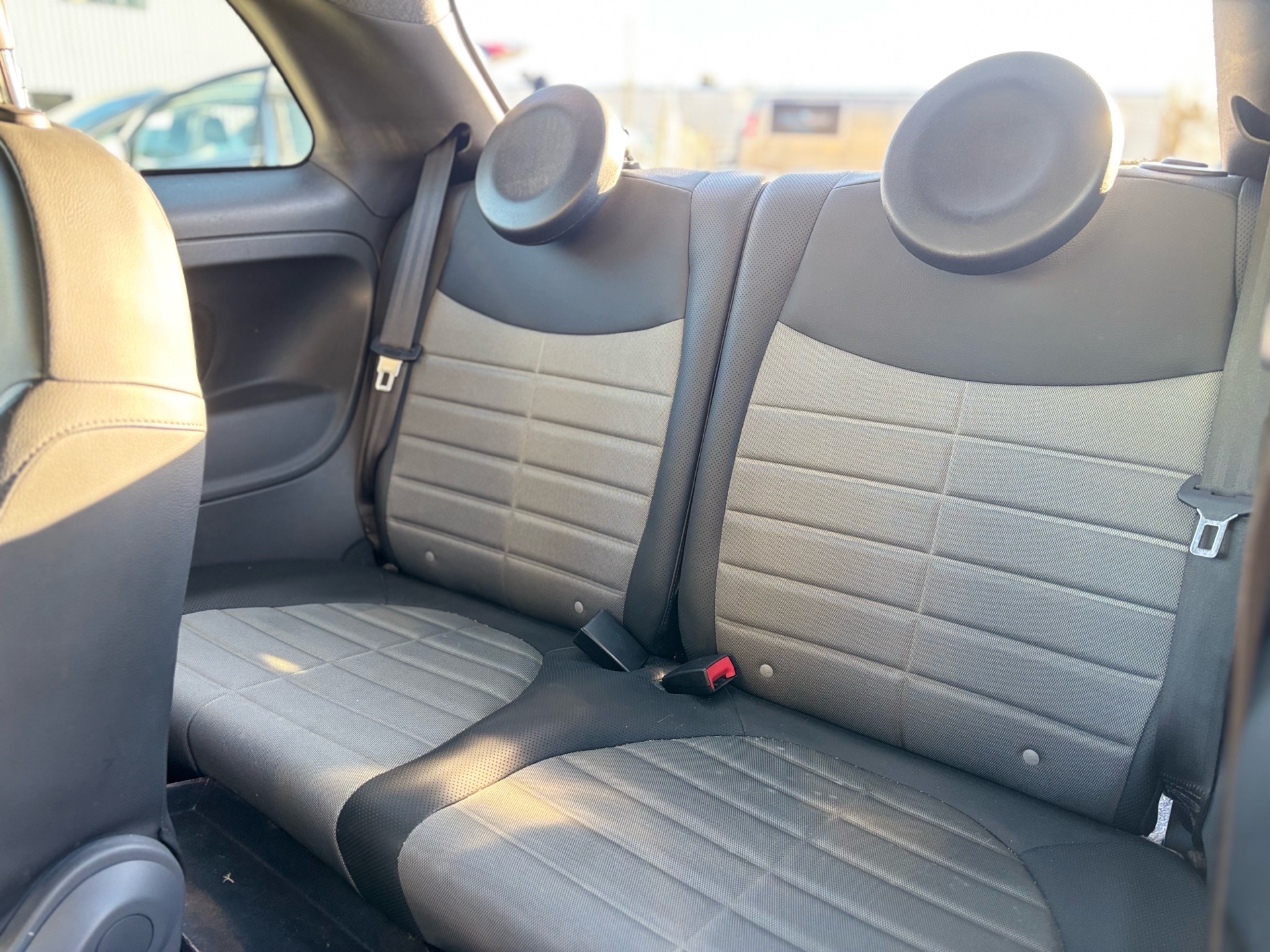 /canwestautoinc/2012-FIAT-500-12360641570773856.jpg