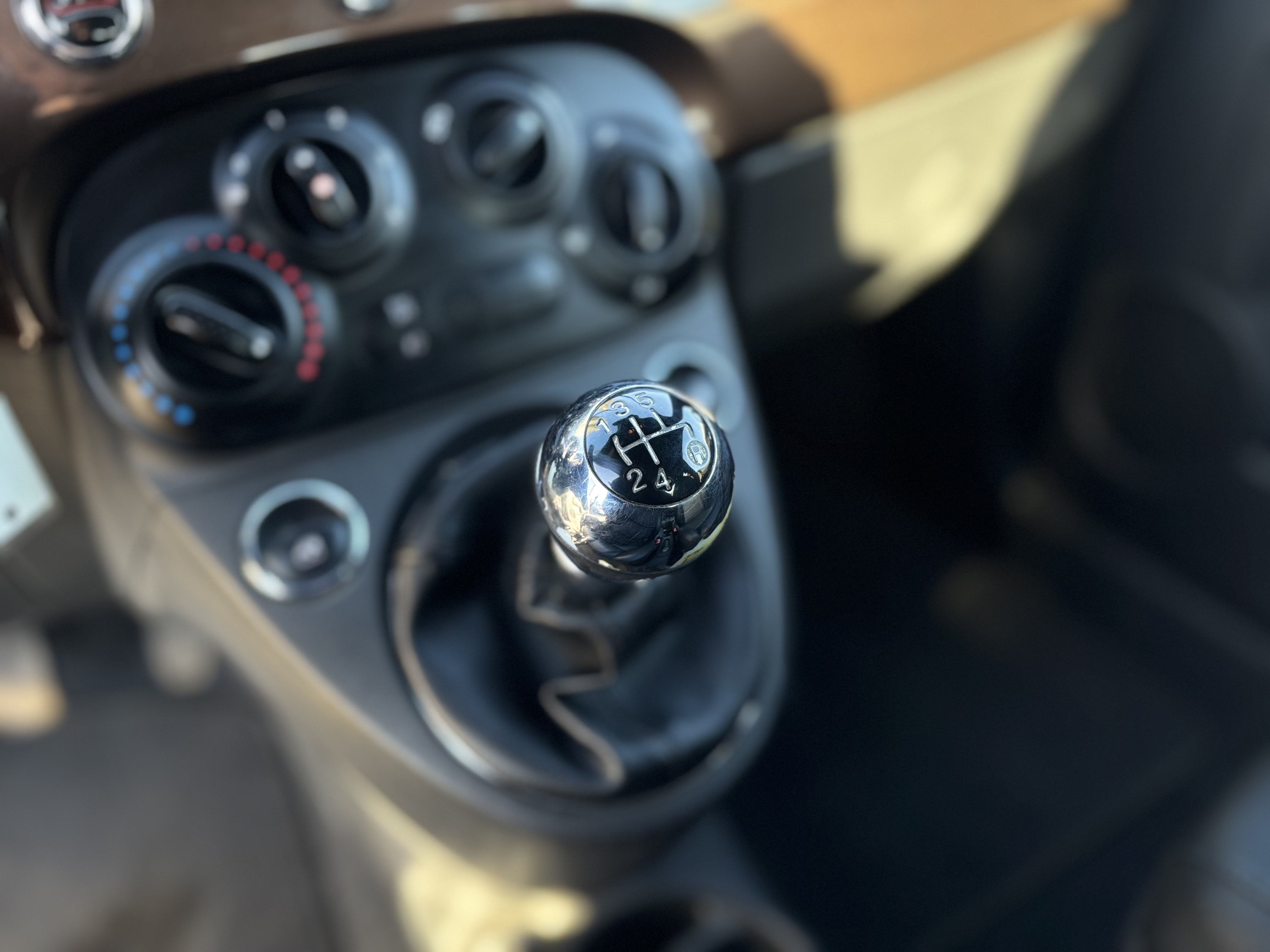 /canwestautoinc/2012-FIAT-500-19592004605596558.jpg