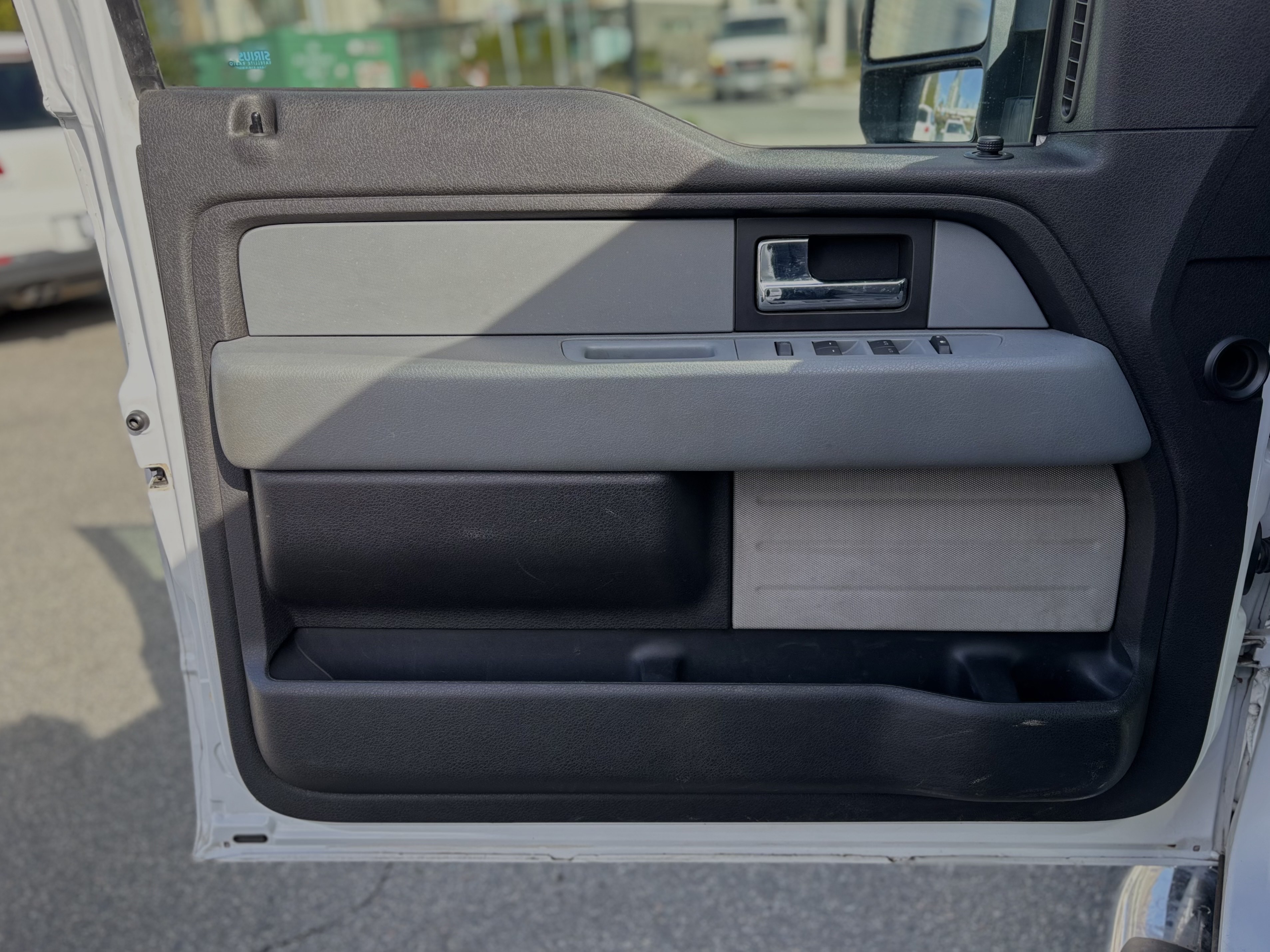 /canwestautoinc/2012-Ford-F-150-591266994760691.jpg