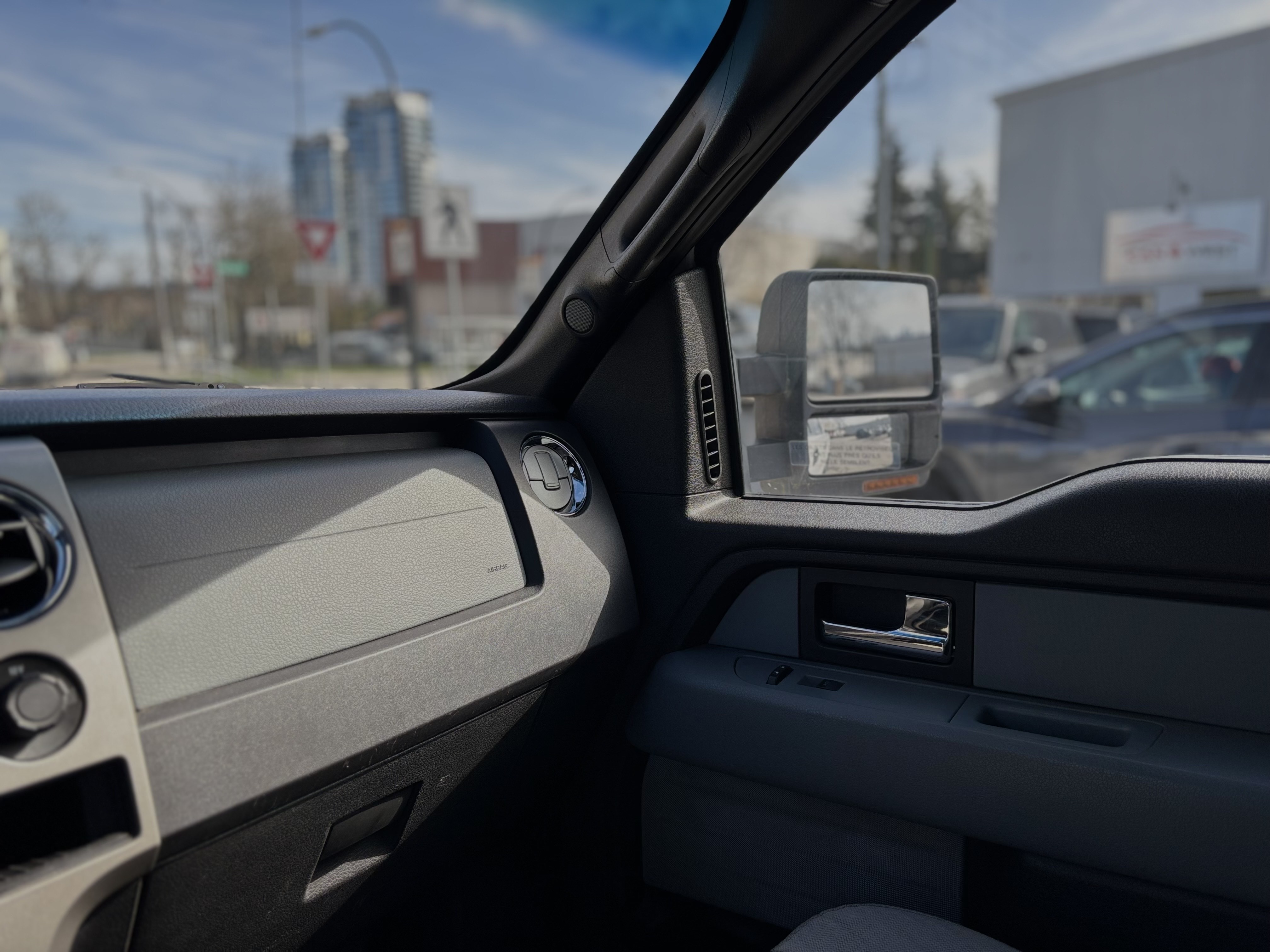 /canwestautoinc/2012-Ford-F-150-8035887317634767.jpg