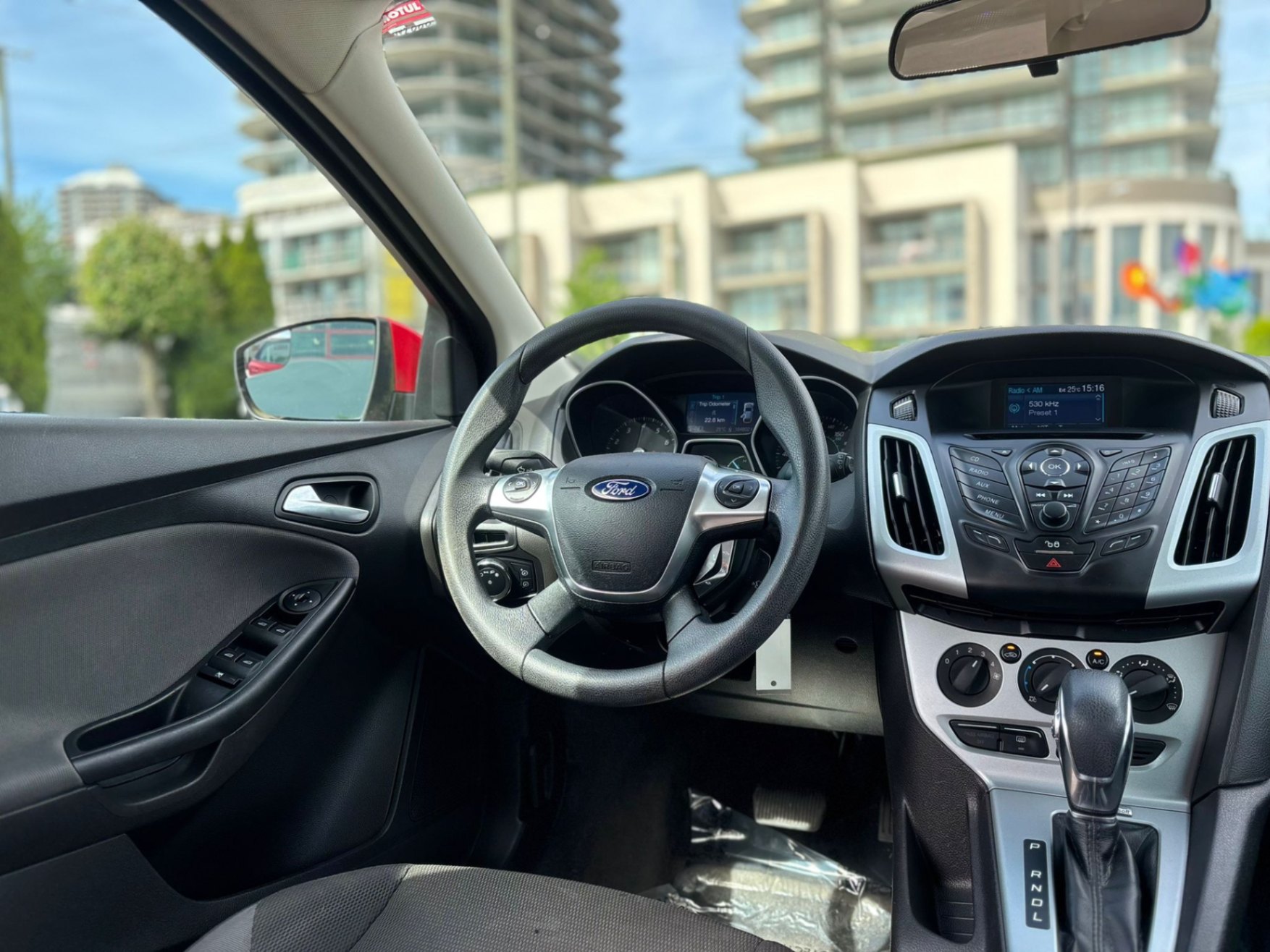 /canwestautoinc/2012-Ford-Focus-2986072552687886.jpg