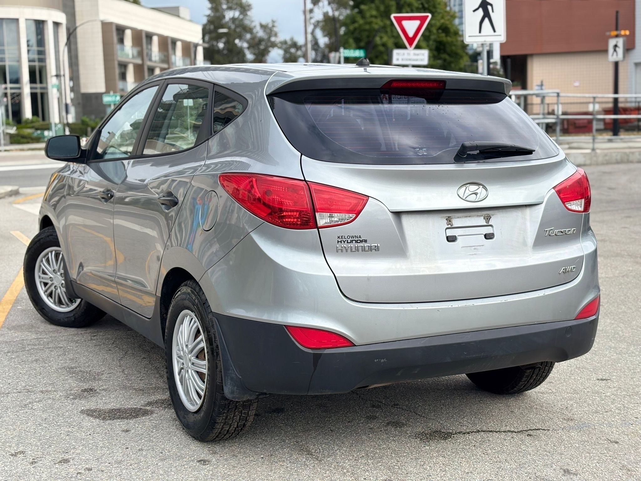 /canwestautoinc/2012-Hyundai-Tucson-7094706184402149.jpg