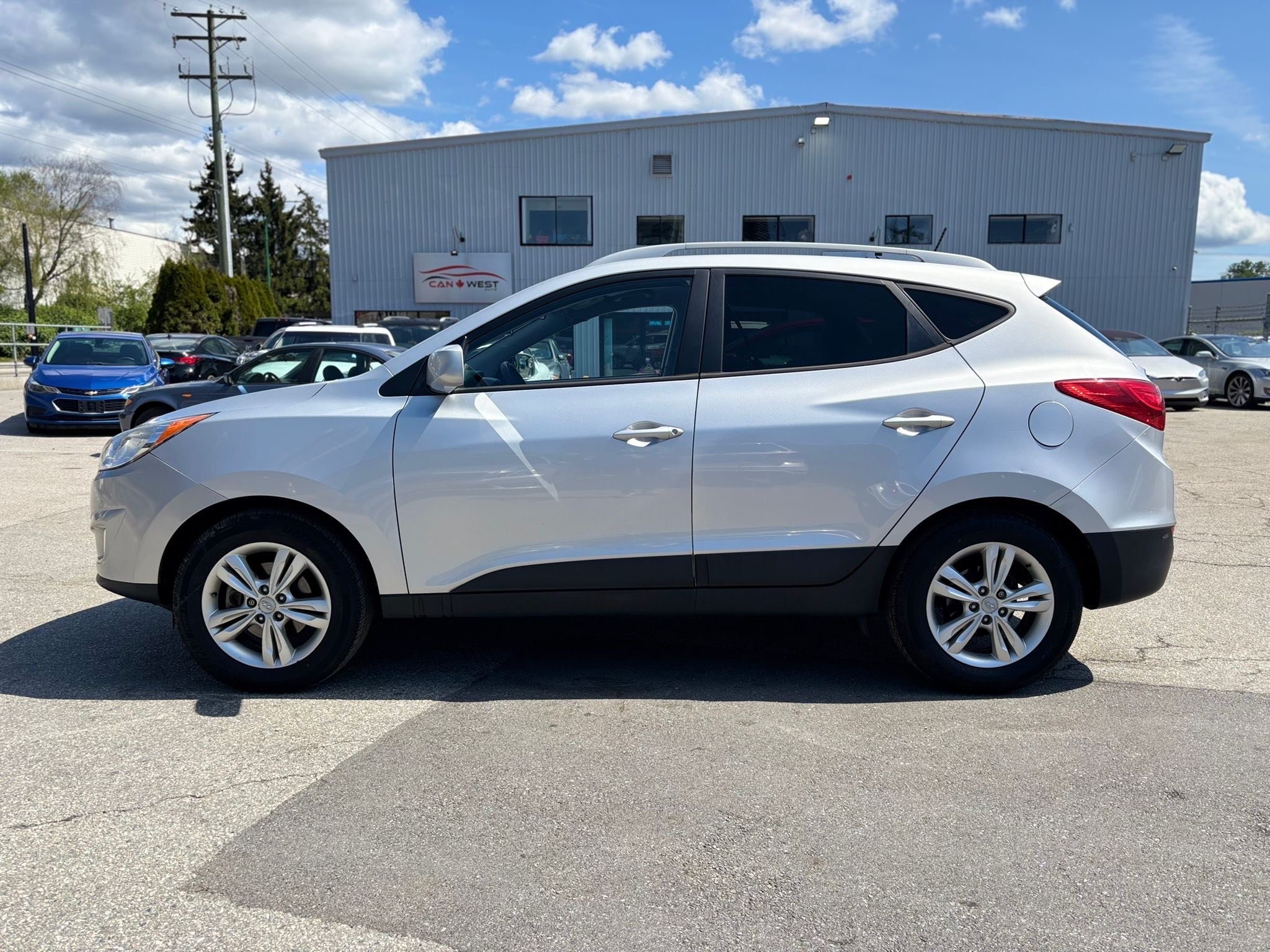 /canwestautoinc/2012-Hyundai-Tucson-7954482395783447.jpg