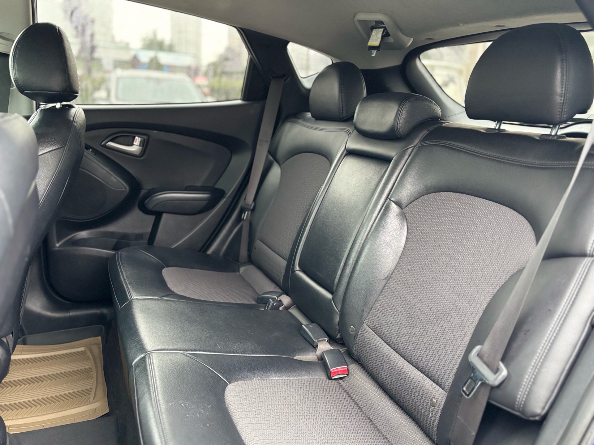 /canwestautoinc/2012-Hyundai-Tucson-8493086287241987.jpg