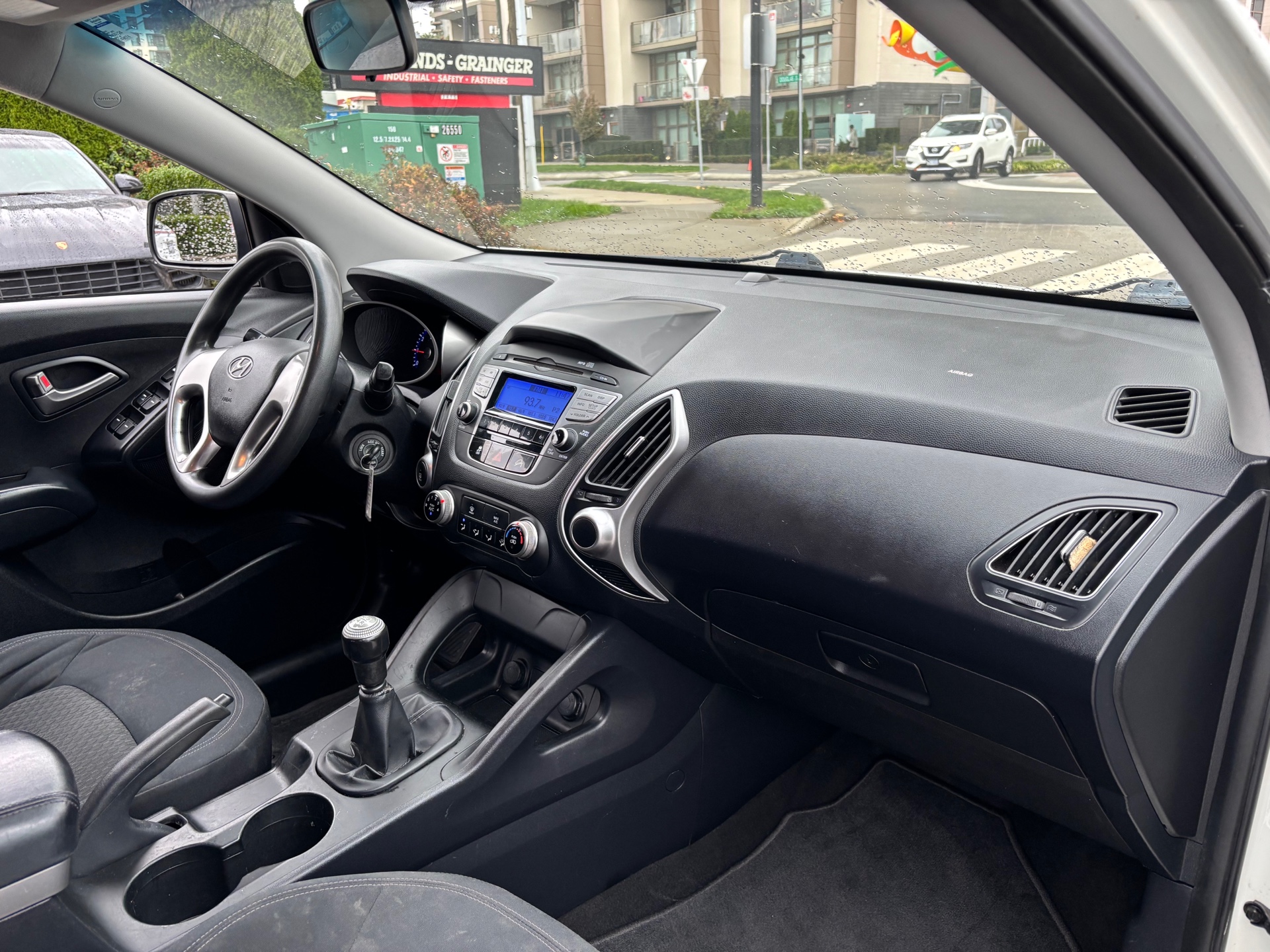 /canwestautoinc/2012-Hyundai-Tucson-9401267044150585.jpg