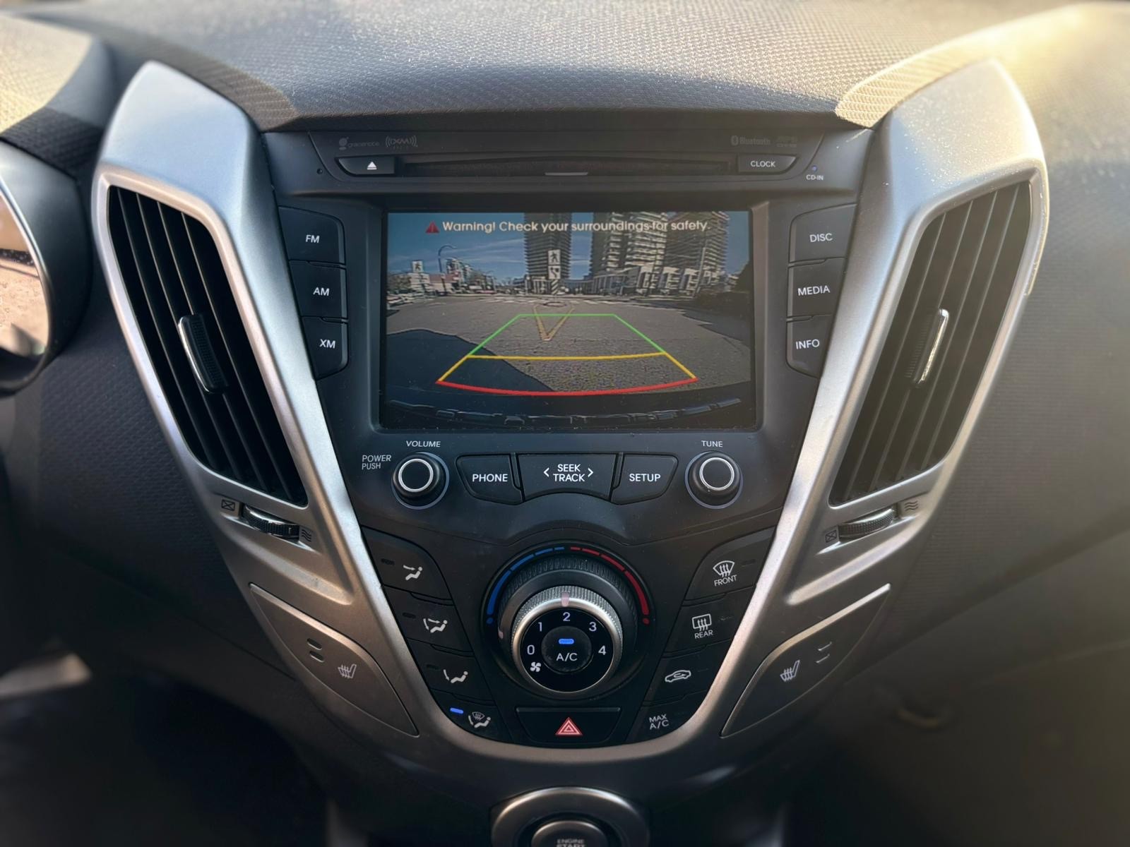 /canwestautoinc/2012-Hyundai-Veloster-395030442714531.jpg