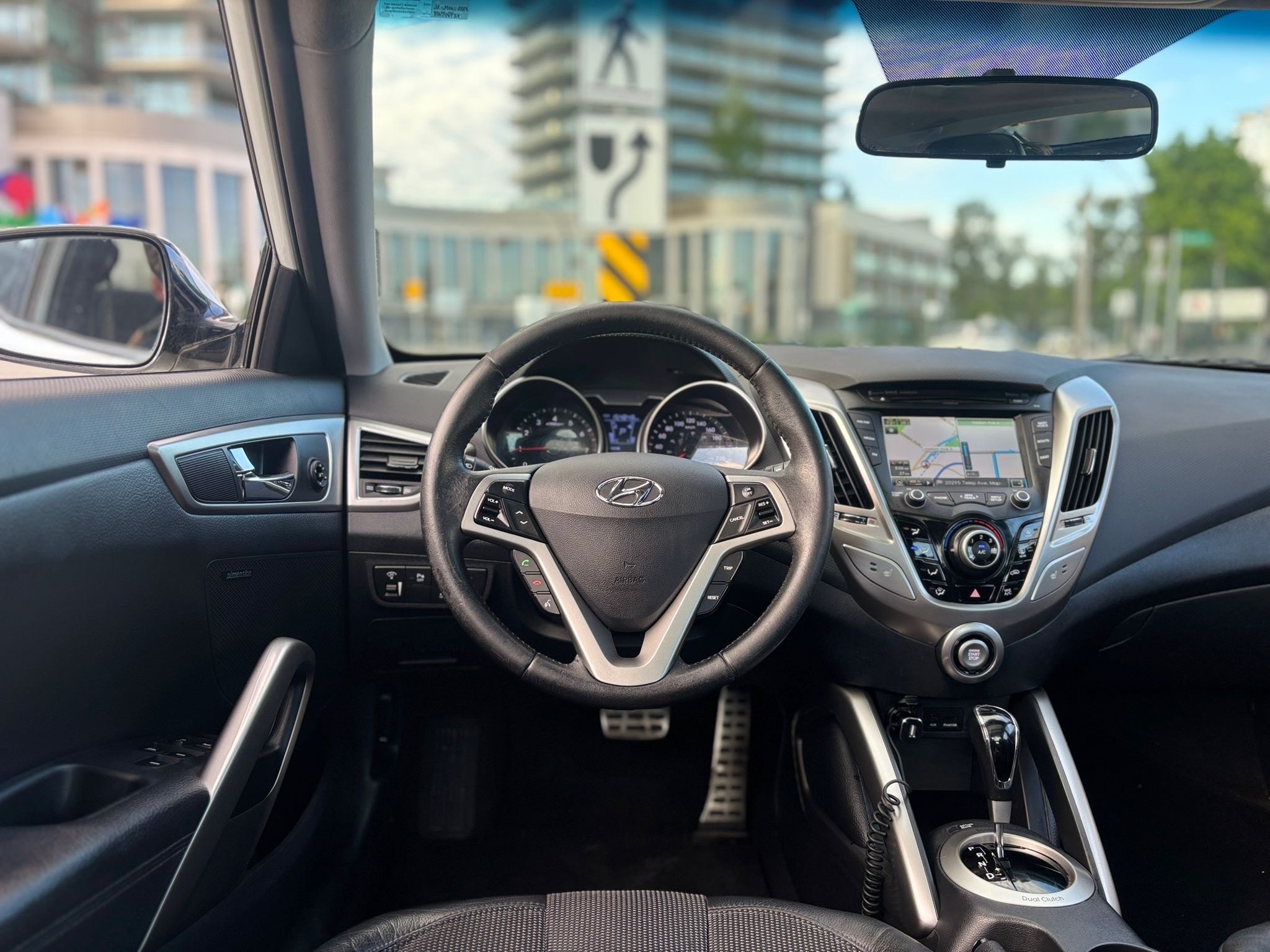 /canwestautoinc/2012-Hyundai-Veloster-8104483527153585.jpg