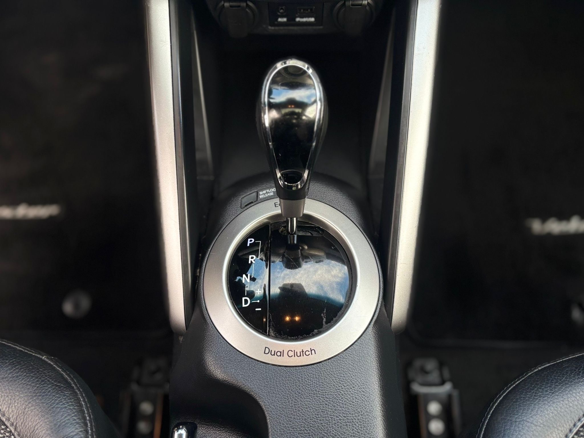 /canwestautoinc/2012-Hyundai-Veloster-8319003210987099.jpg