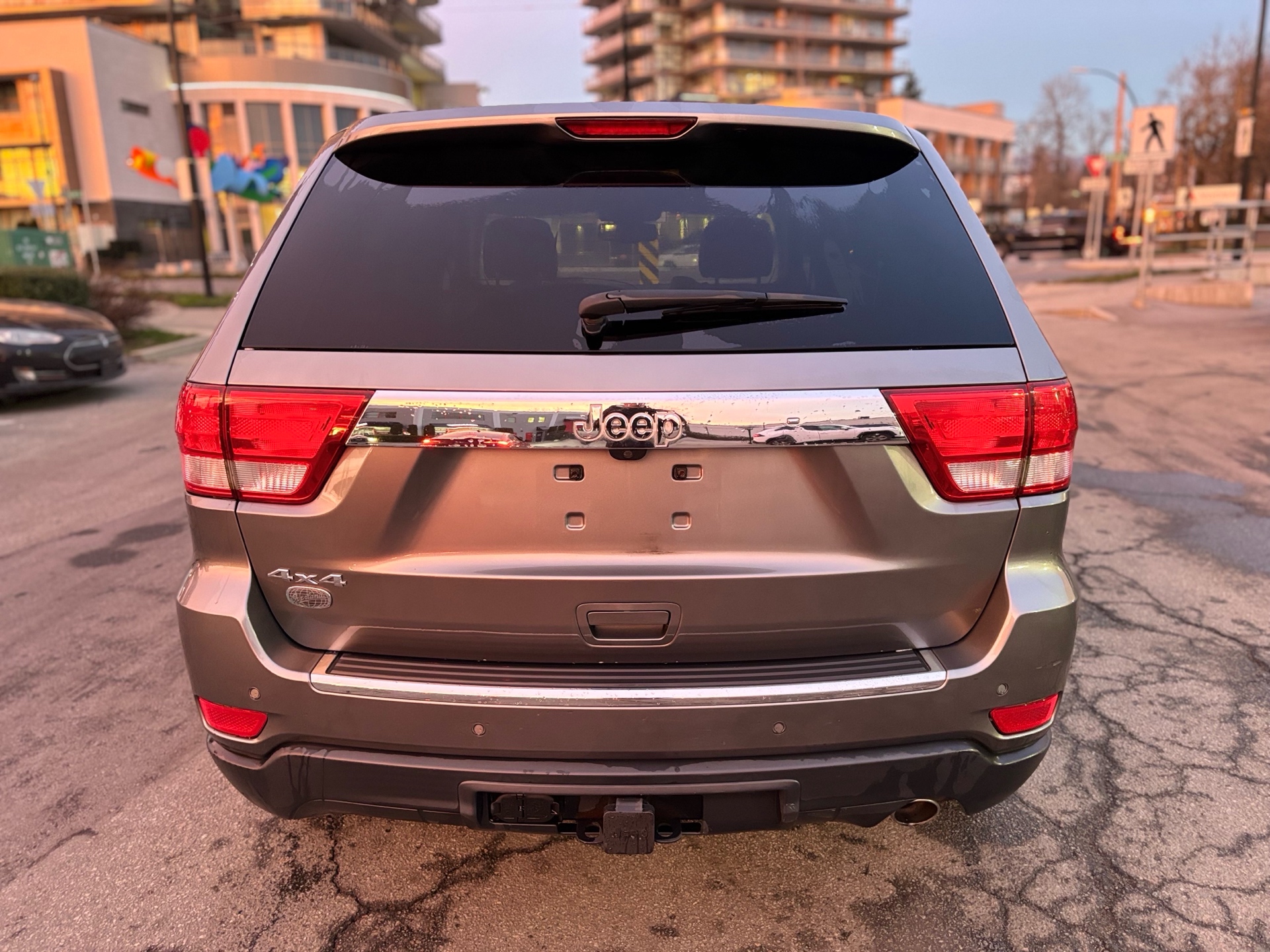 /canwestautoinc/2012-Jeep-GrandCherokee-07985659083790808.jpg