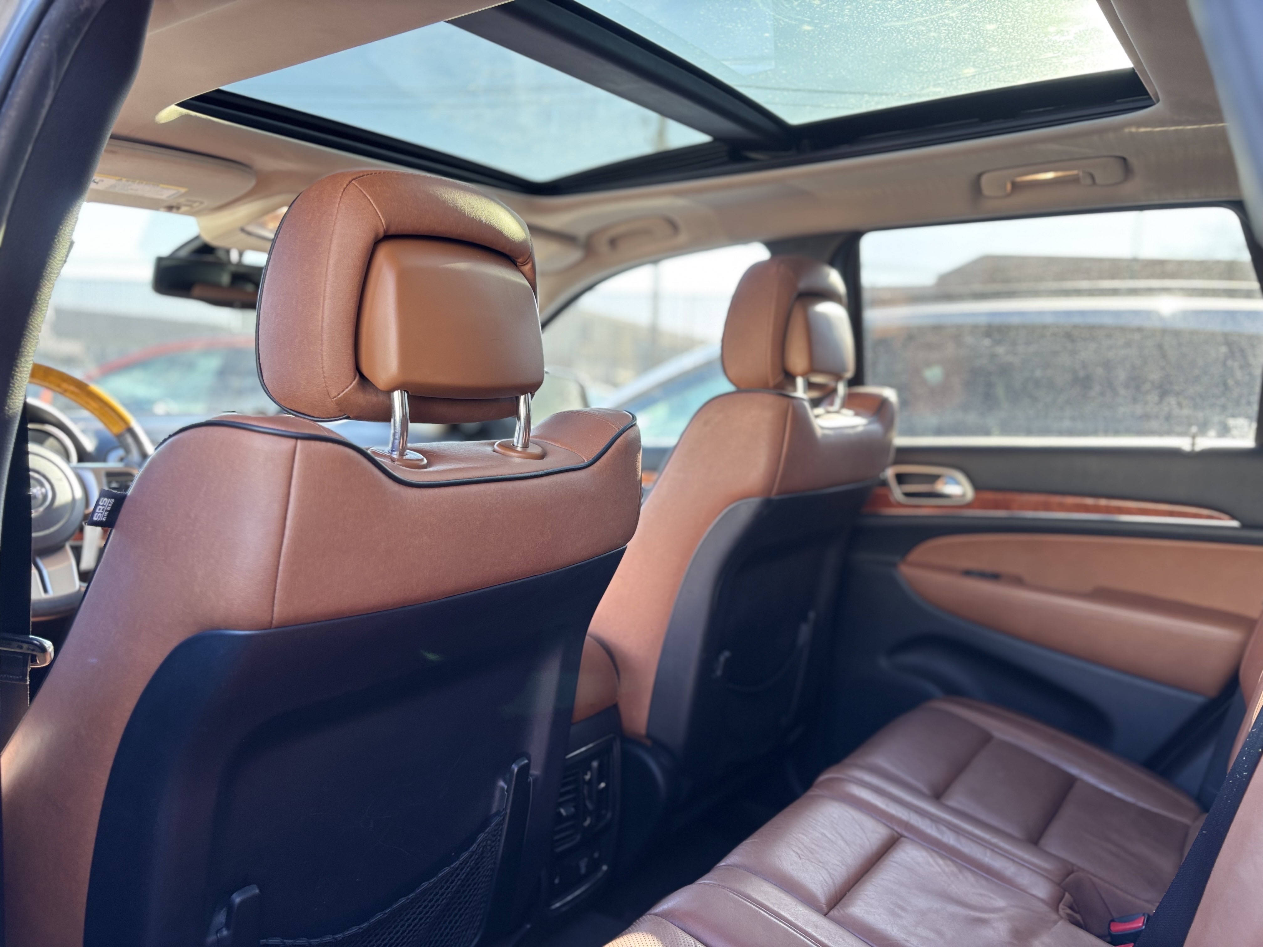 /canwestautoinc/2012-Jeep-GrandCherokee-22065007326564046.jpg