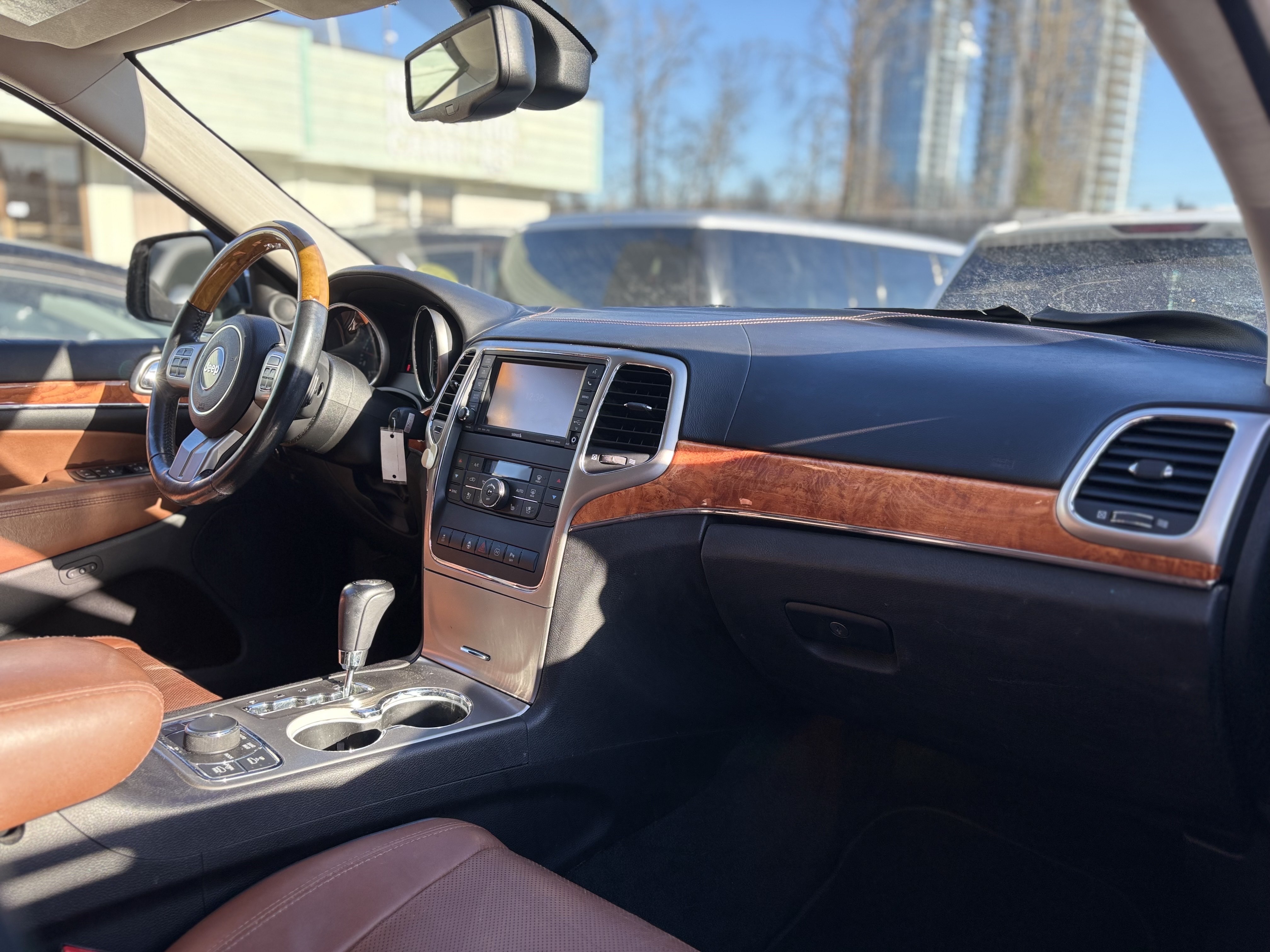 /canwestautoinc/2012-Jeep-GrandCherokee-23162700405785075.jpg