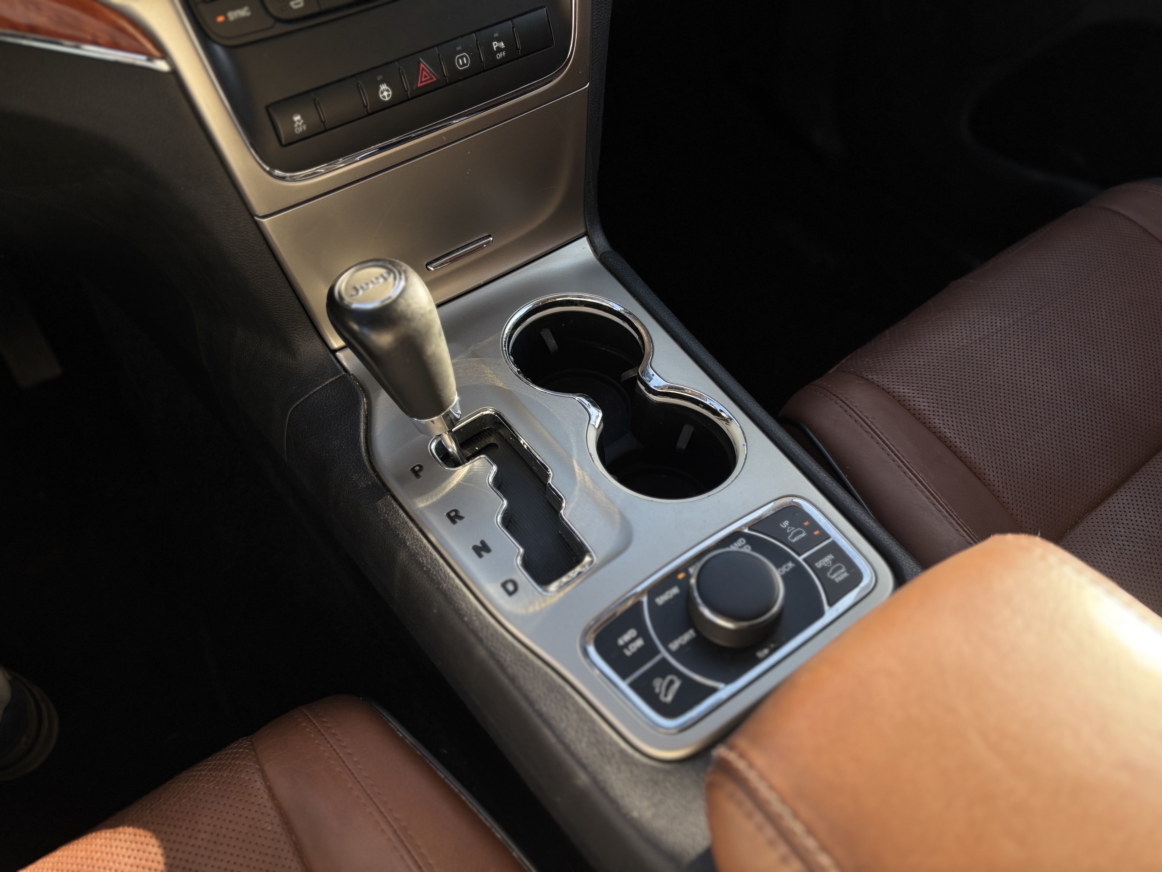 /canwestautoinc/2012-Jeep-GrandCherokee-23940750571917846.jpg