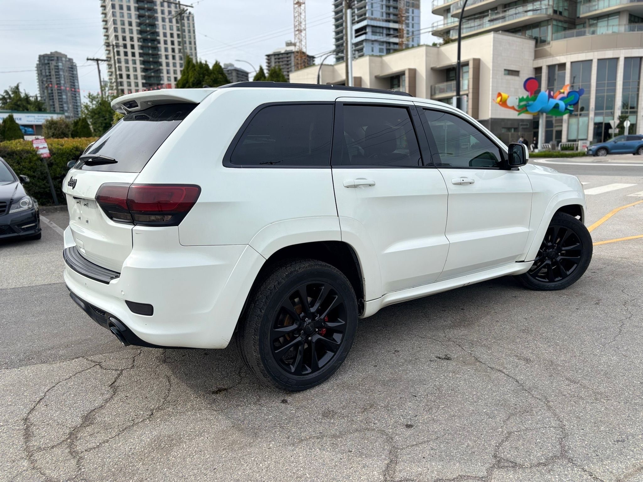 /canwestautoinc/2012-Jeep-GrandCherokee-4260054045715518.jpg