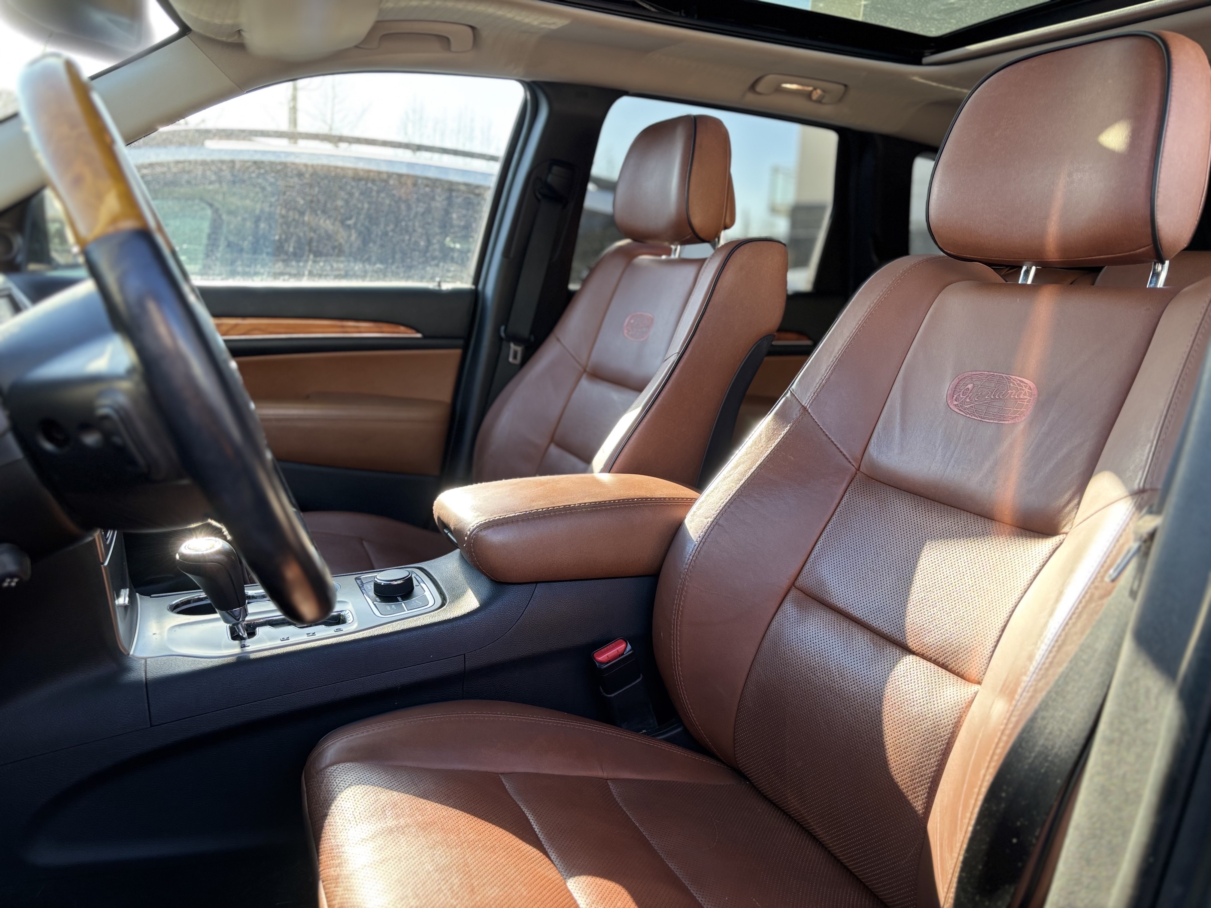 /canwestautoinc/2012-Jeep-GrandCherokee-5145734030383067.jpg