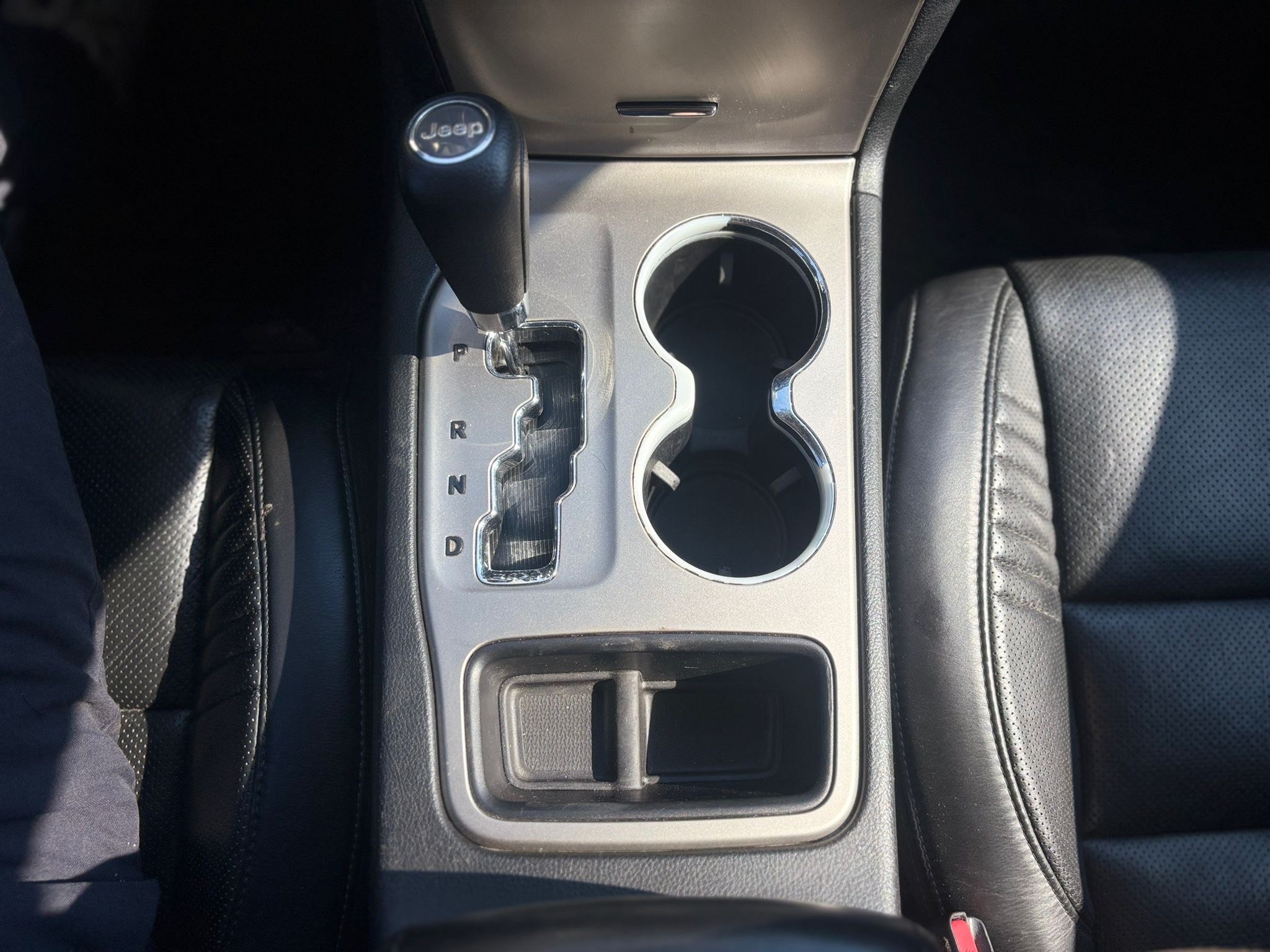 /canwestautoinc/2012-Jeep-GrandCherokee-5584349691439365.jpg